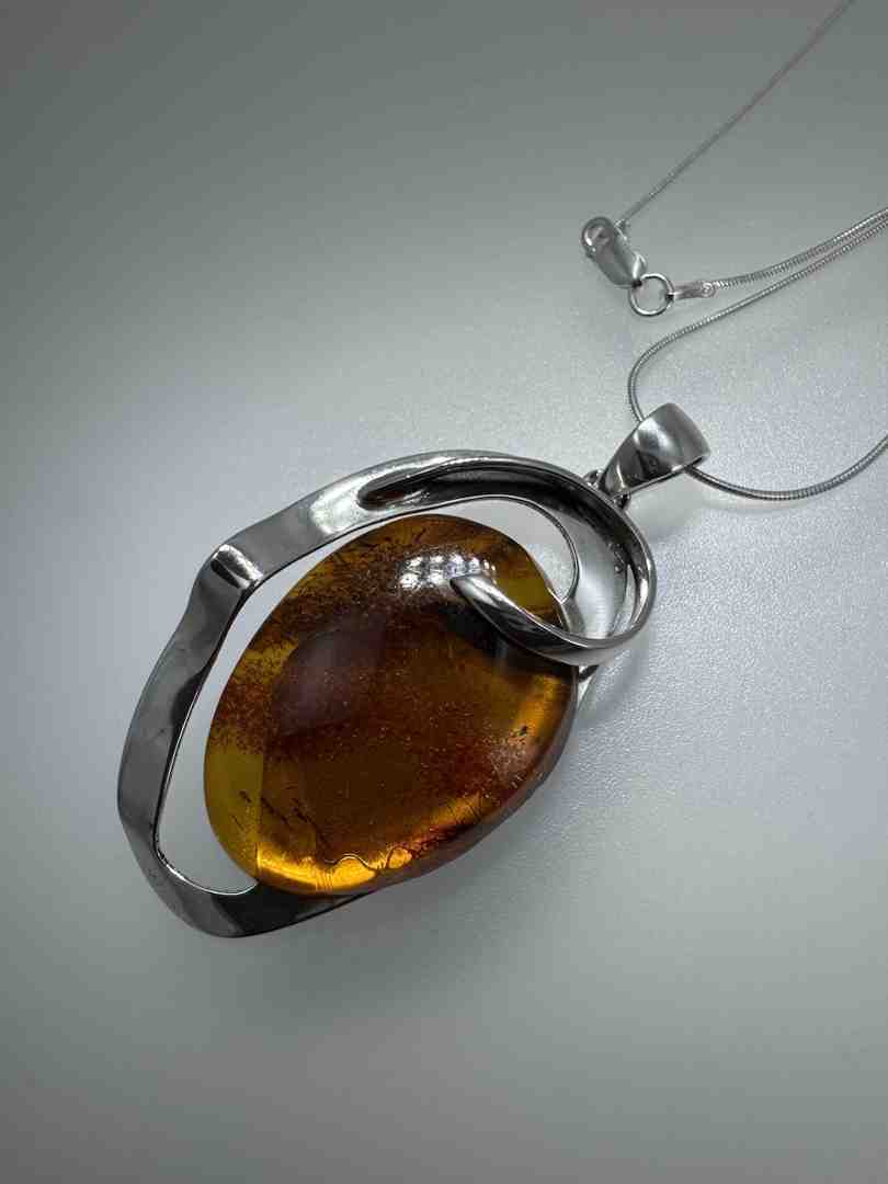 Certified Authentic Amber Pendant Guide: Don't Get Burned by Fakes