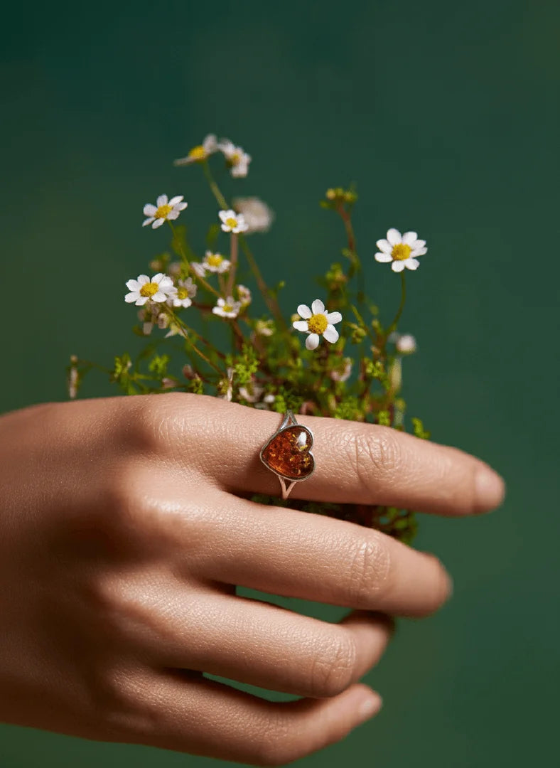 The Ultimate Guide to Natural Healing Amber Ring Benefits and Authenticity