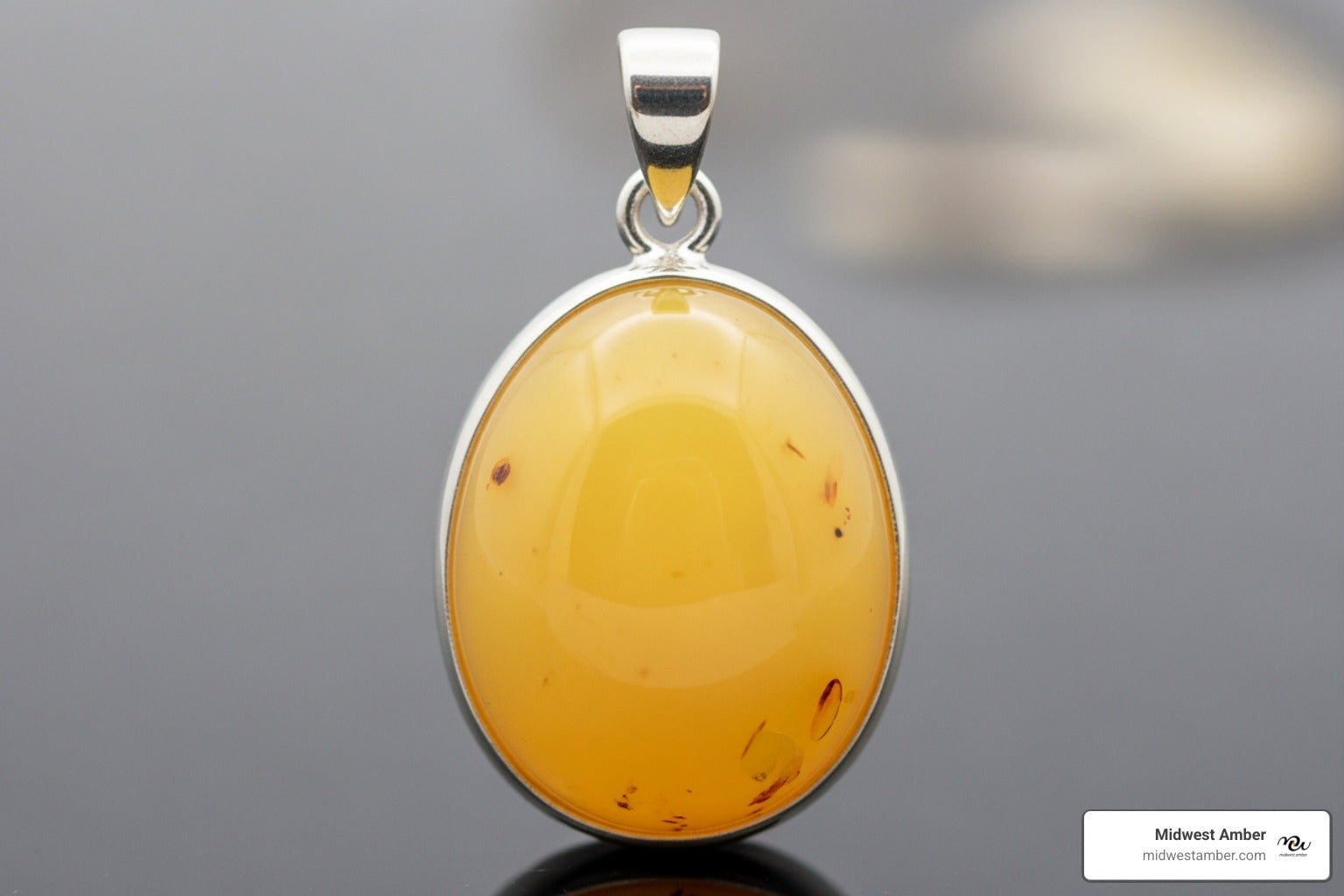 Pendentif En Argent Sterling Avec Ambre Butterscotch - Œuf De Yolk - Pierre Naturelle