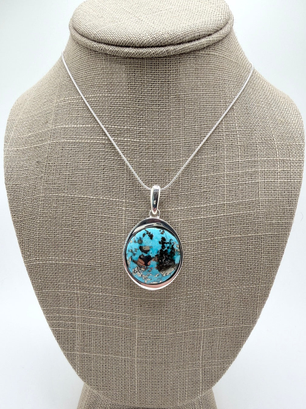 American Sleeping Beauty Turquoise & 925 Sterling Silver Pendants on Silver Chain