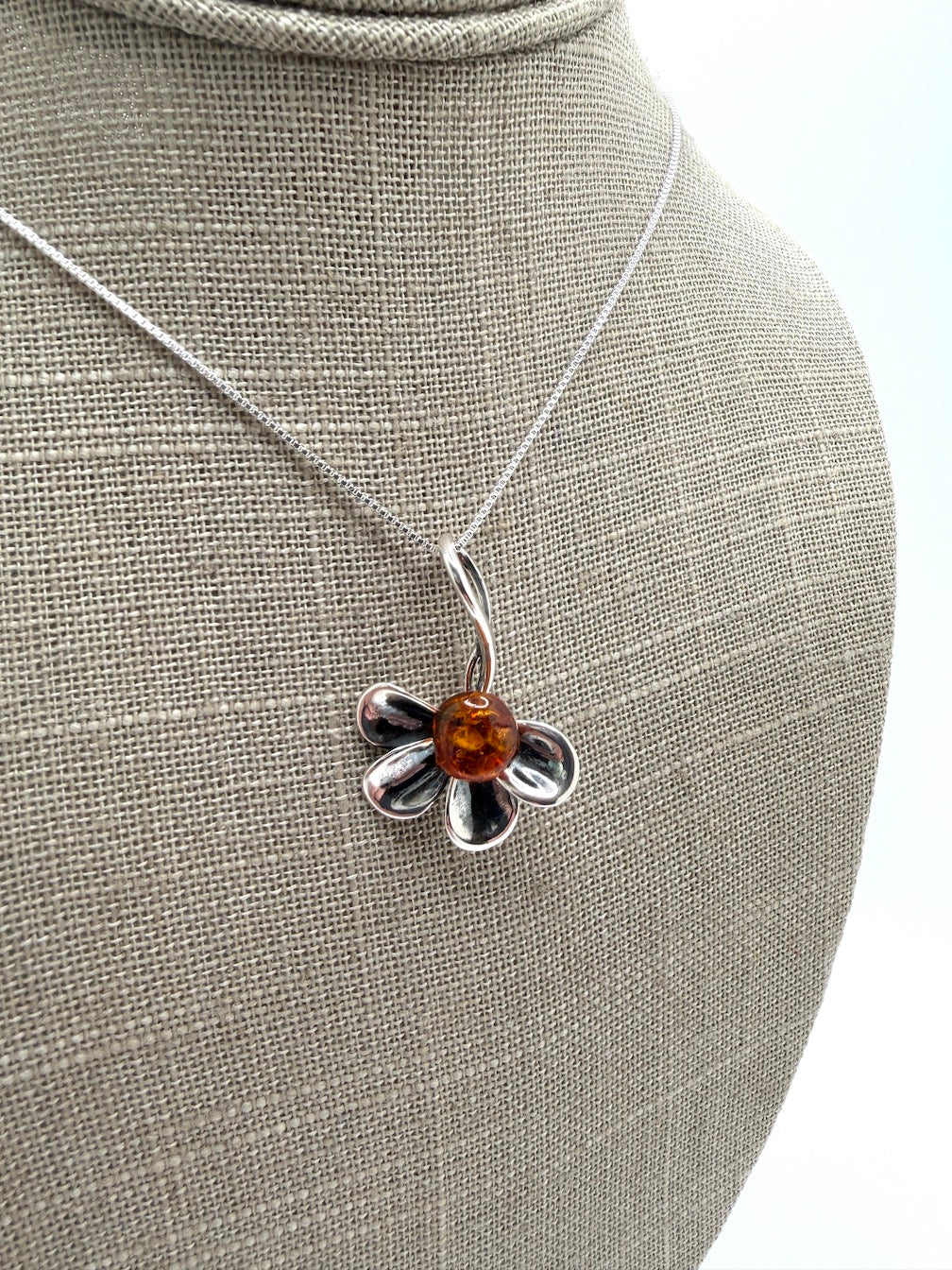 Baltic Amber Flower Necklace on Box Chain – Handmade European Amber Jewelry