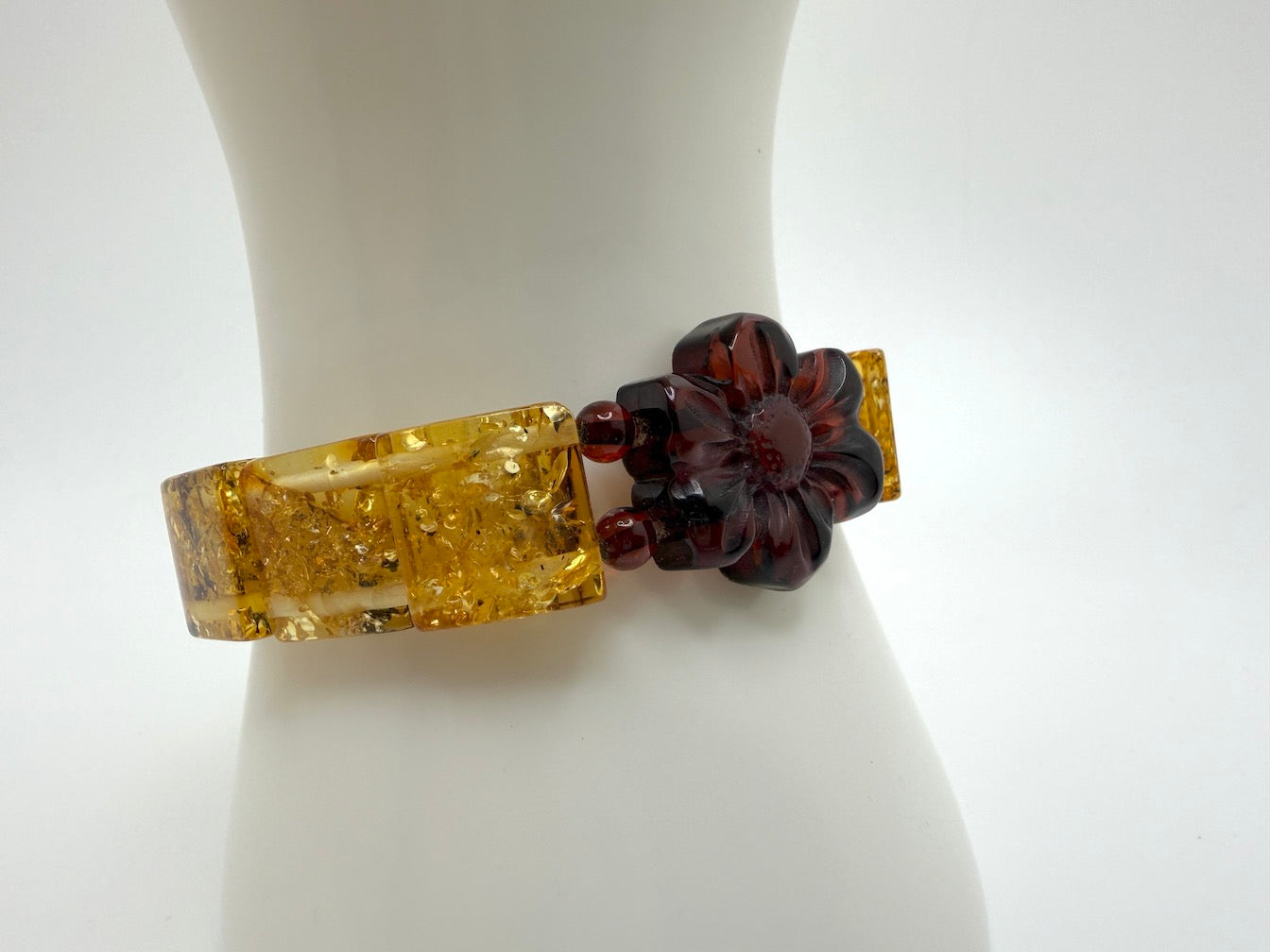 Baltic Amber Stretch Bracelet – Lemon Amber Squares with Hand Carved Flower Statement – Natural Baltic Amber Jewelry