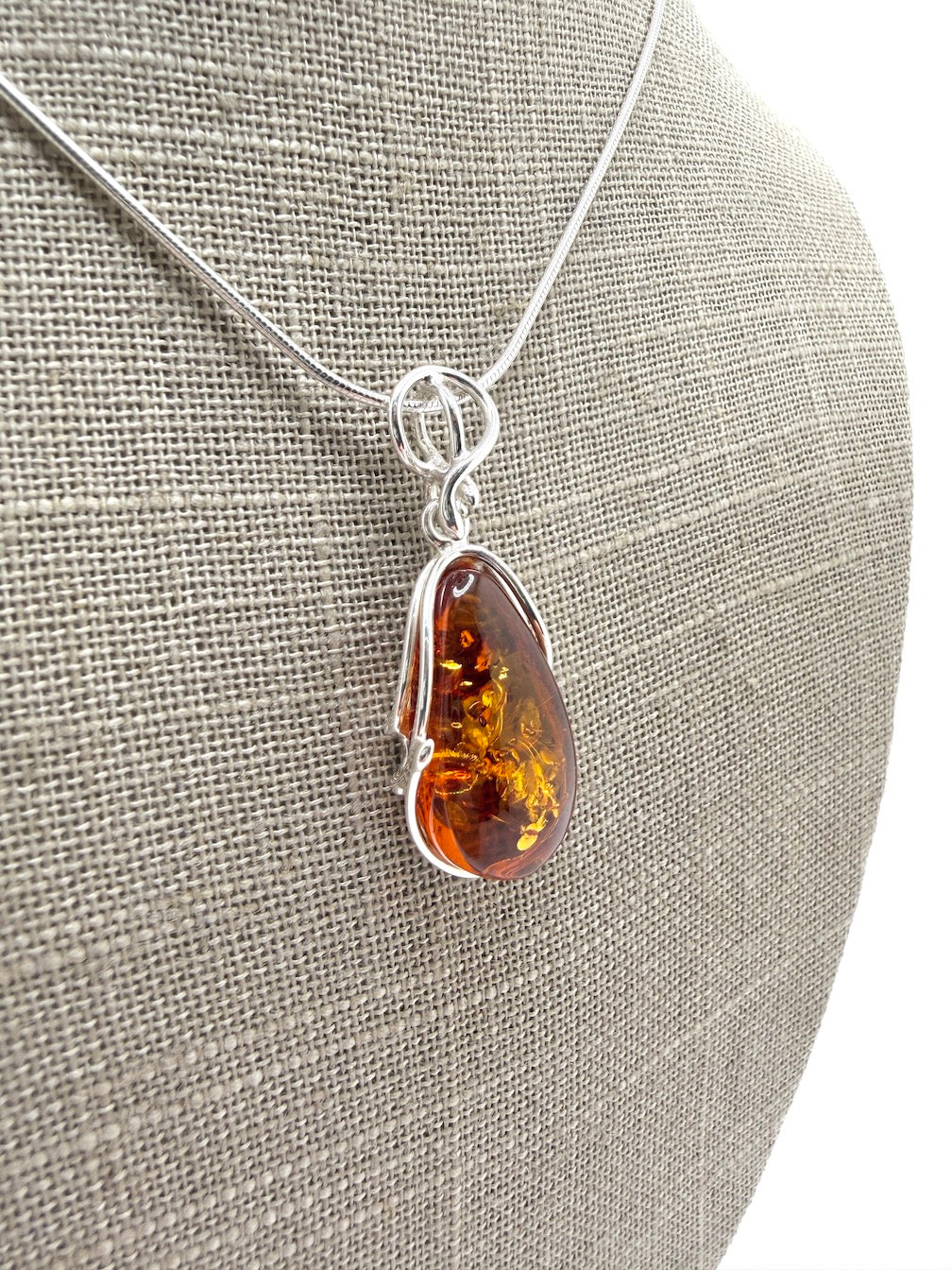 Classic Baltic Amber & Sterling Silver Pendant Necklace – 18” Snake Chain