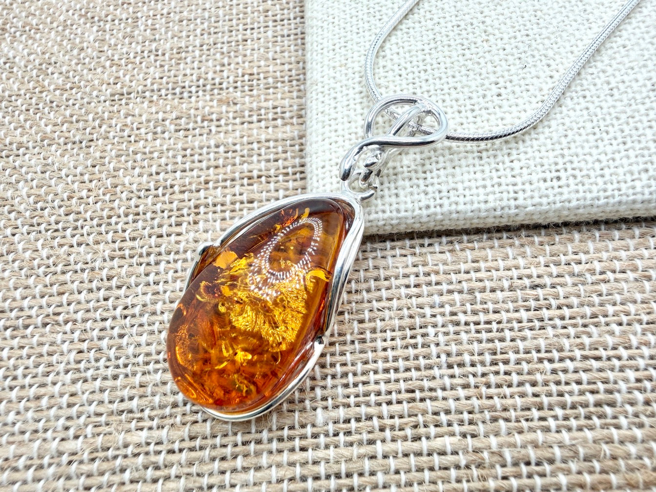 Classic Baltic Amber & Sterling Silver Pendant Necklace – 18” Snake Chain