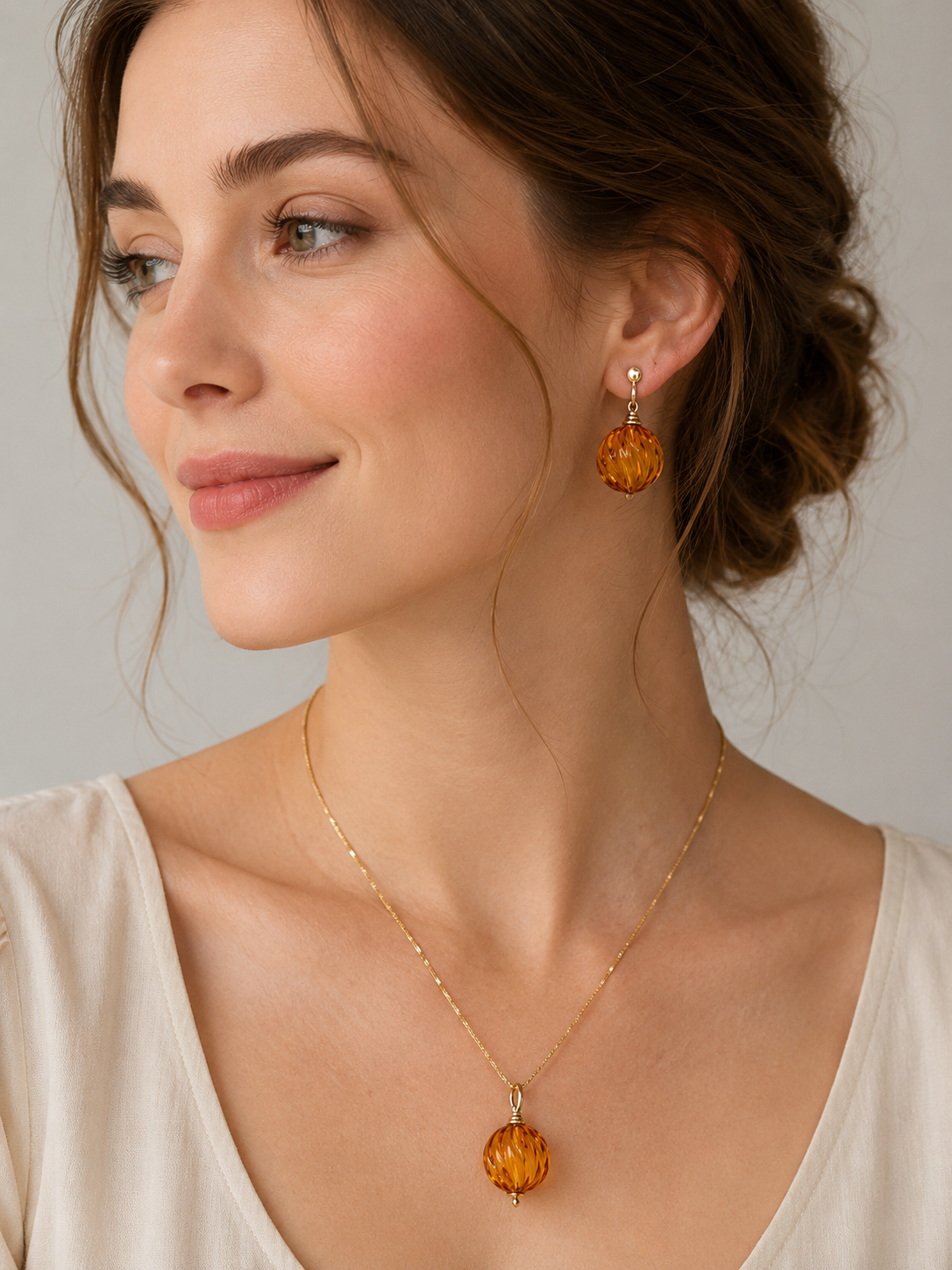 Rare Faceted Baltic Amber Pendant & Earrings Set – 14K Gold