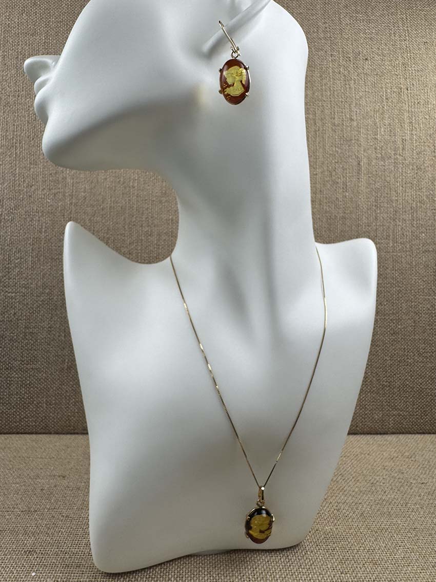 Genuine Baltic Amber Intaglio Cameo Pendant & Earrings Set - Honey Amber in 14K Gold