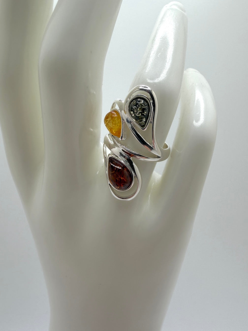 Genuine Baltic Amber Multistone Comfort Fit Design Ring in Sterling Silver