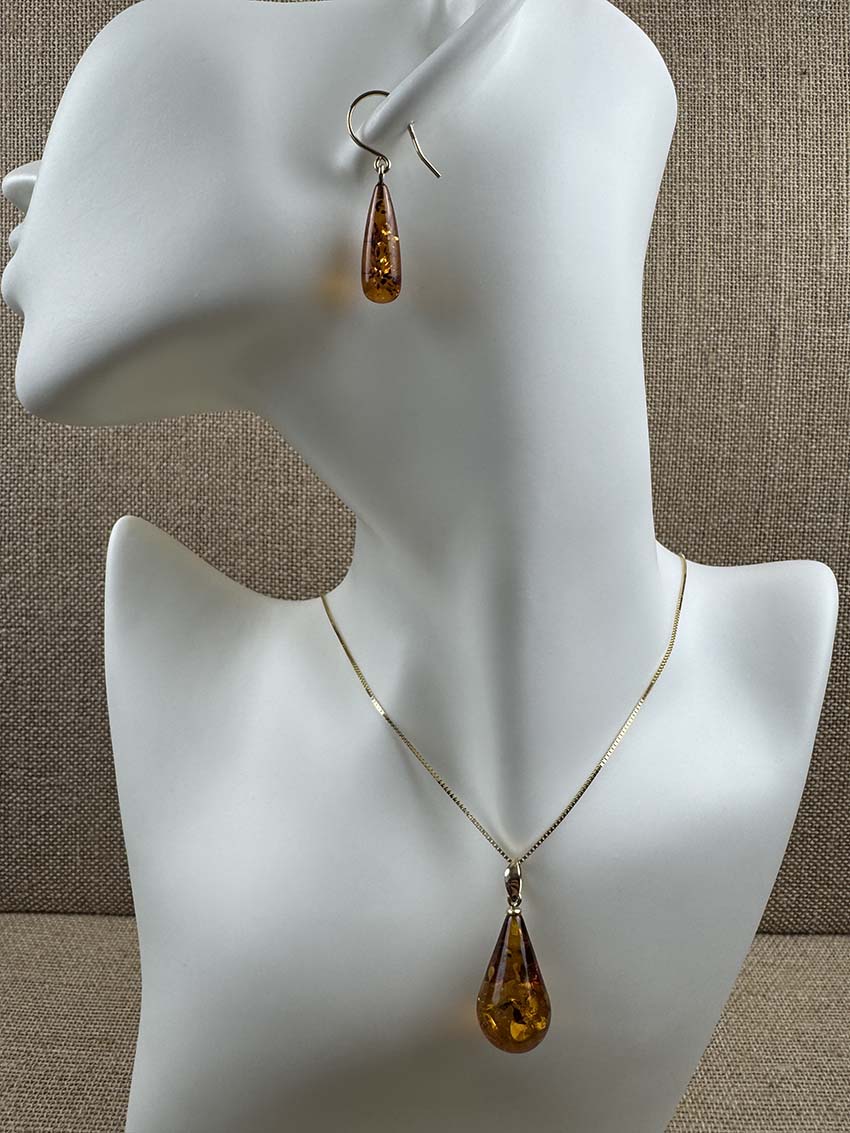 Genuine Baltic Amber Ombré Teardrop Pendant & Earring Set - 14K Gold