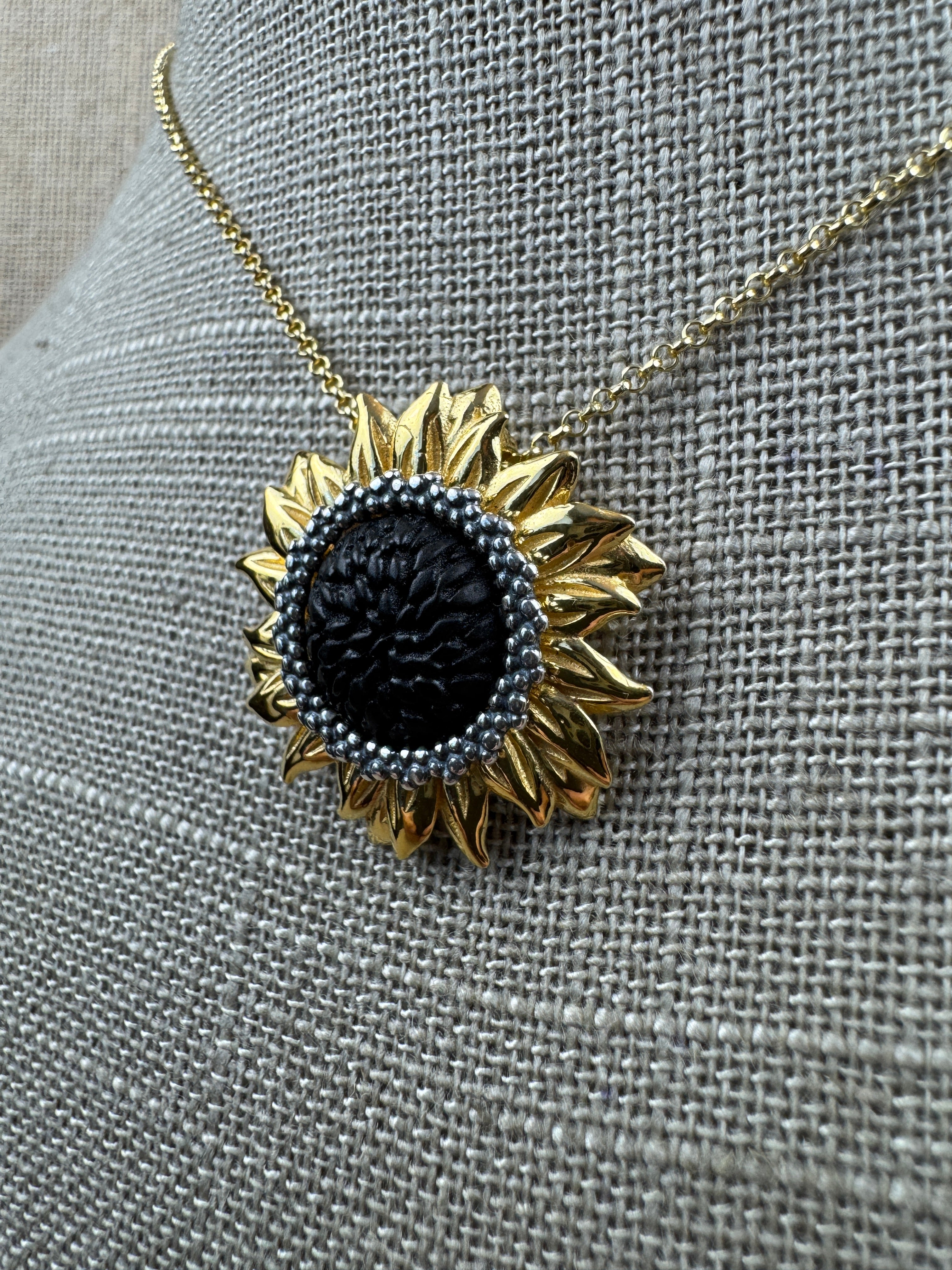 Genuine Rare Black Baltic Amber Sterling Silver Gold Platted Sunflower Pendant with Chain