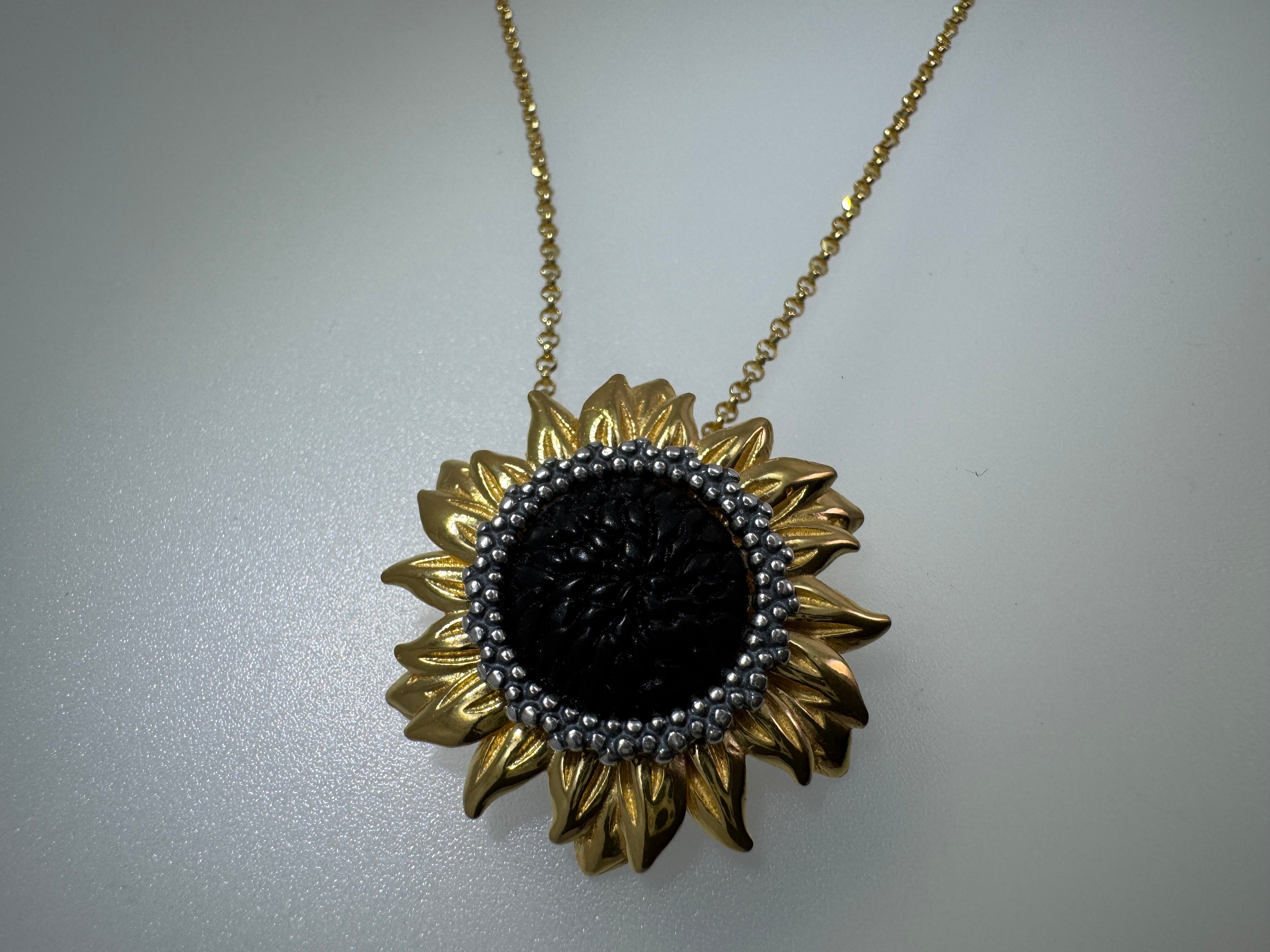 Genuine Rare Black Baltic Amber Sterling Silver Gold Platted Sunflower Pendant with Chain