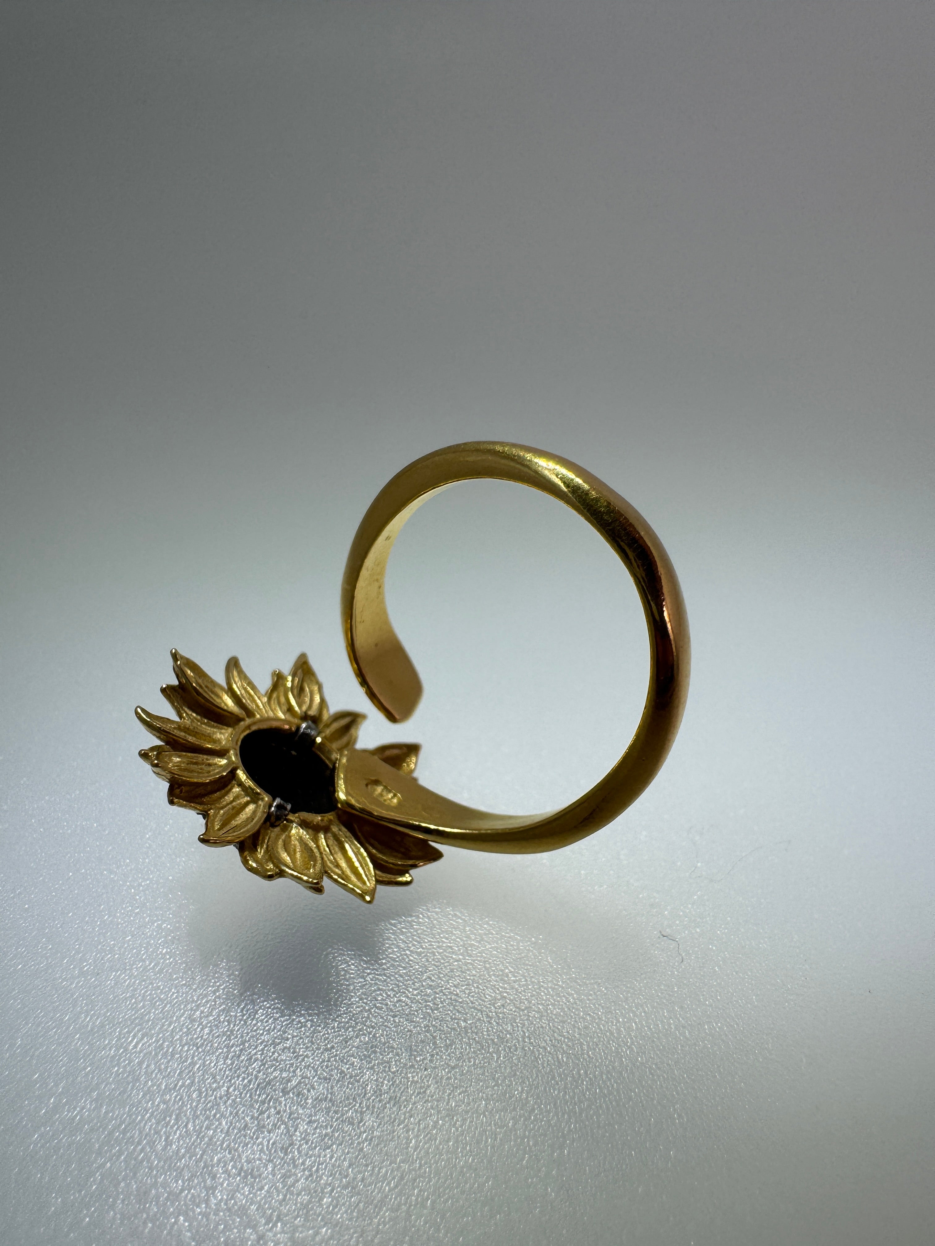 Genuine Rare Black Baltic Amber and Gold Platted Sterling Silver Sunflower Ring
