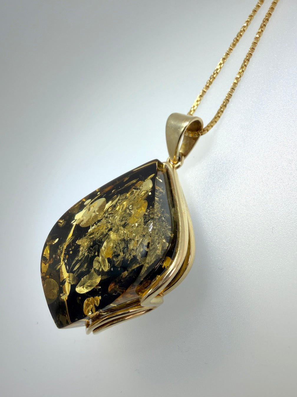 Modern Faceted Gold Plated Sterling Silver & Genuine Green Baltic Amber Pendant Necklace — One-of-a-Kind Museum Quality