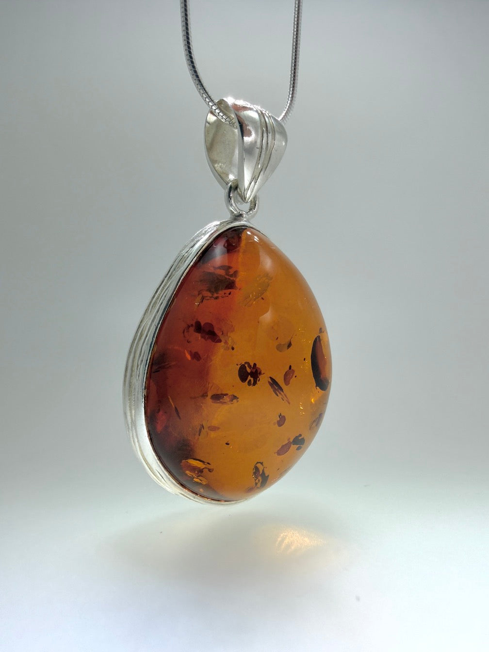 Hammered Sterling Silver Genuine Baltic Amber Oval Pendant Necklace on Silver Chain
