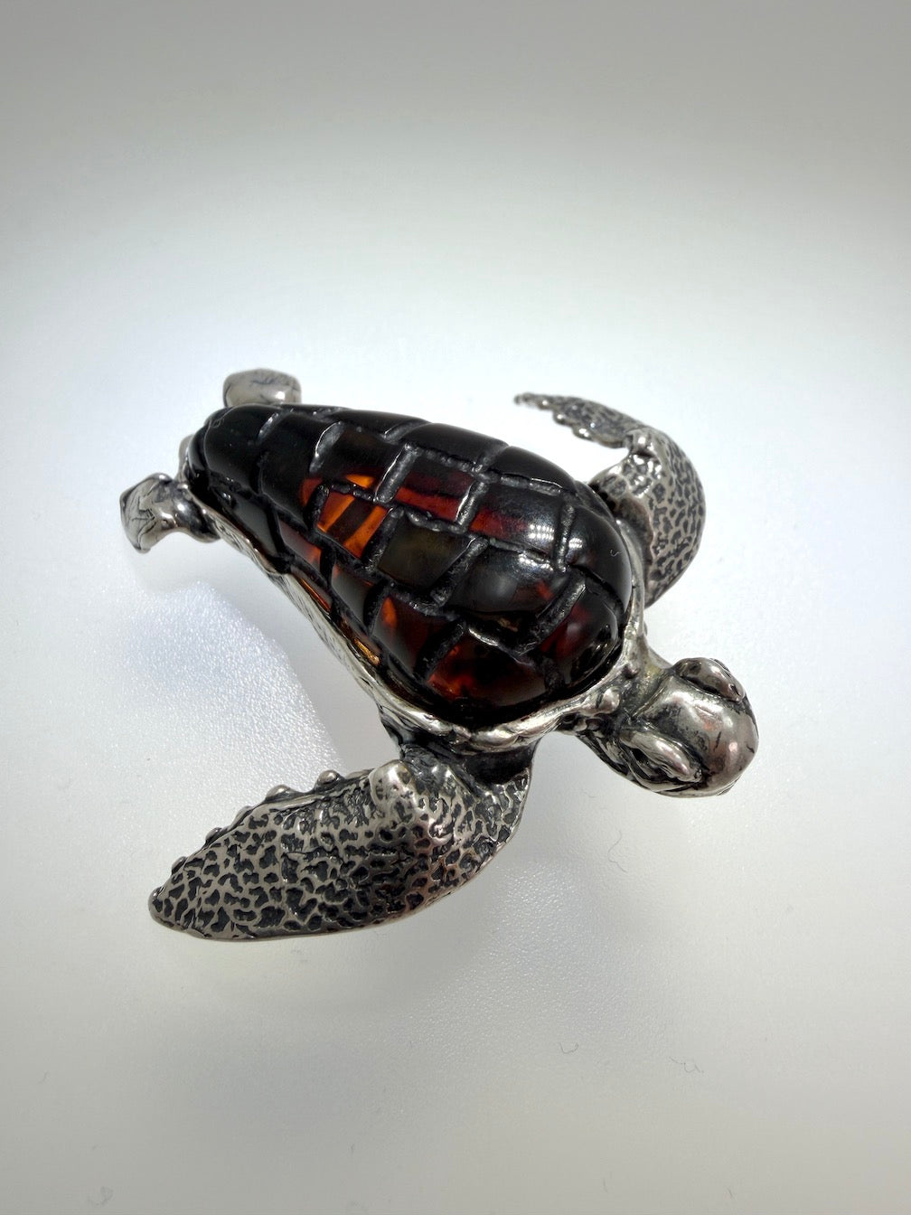 Handmade Sterling Silver Baltic Amber Sea Turtle Pendant Necklace – One-of-a-Kind Artisan Jewelry