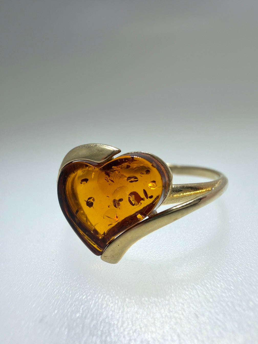 14K Gold & Honey Baltic Amber Heart Ring – Size 7.5 – Genuine Artisan Jewelry