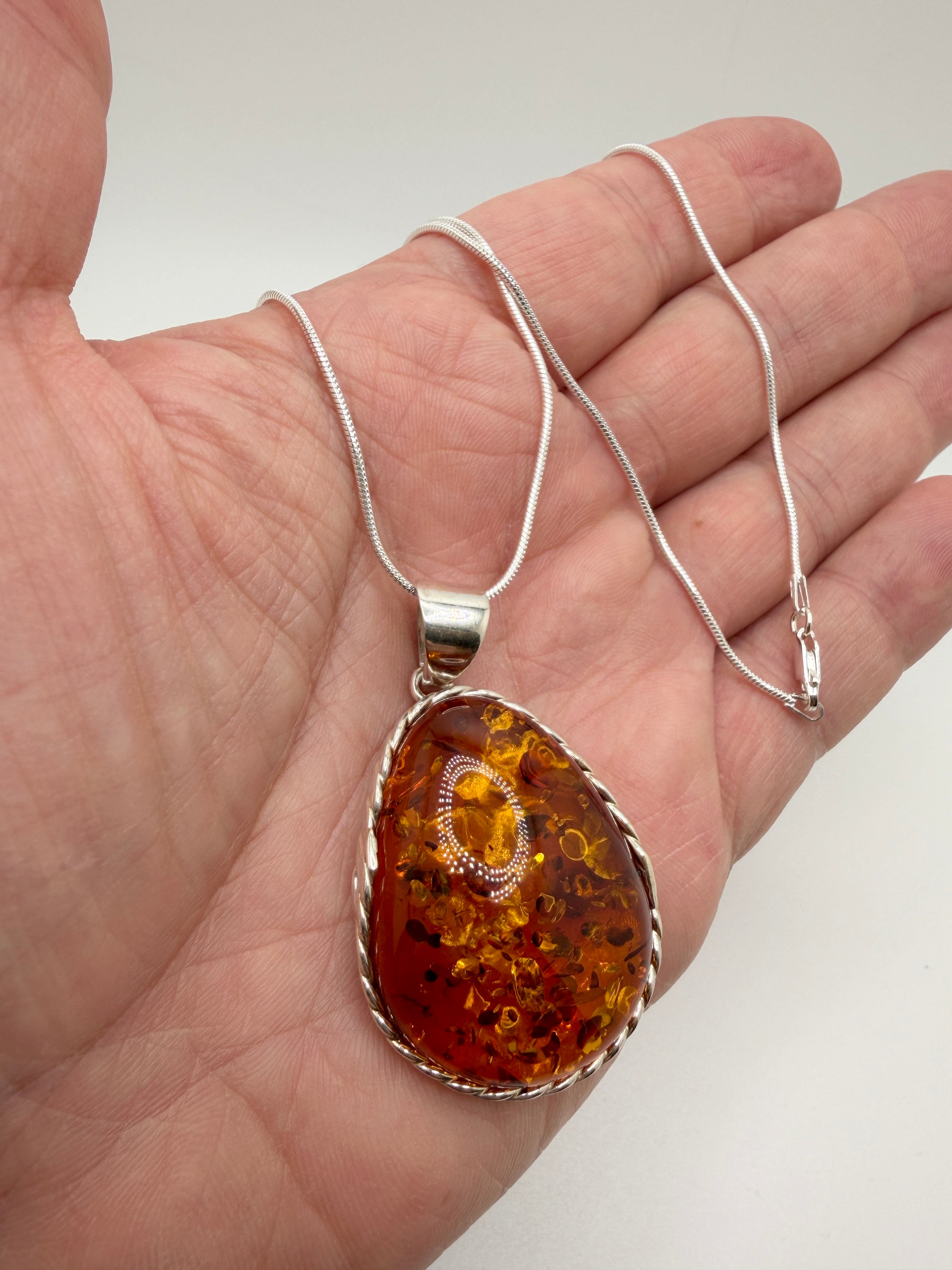 Handmade in Poland 925 Sterling Silver Honey Baltic Amber Ombre Pendant Necklace – Genuine Baltic Amber Jewelry (Copy)