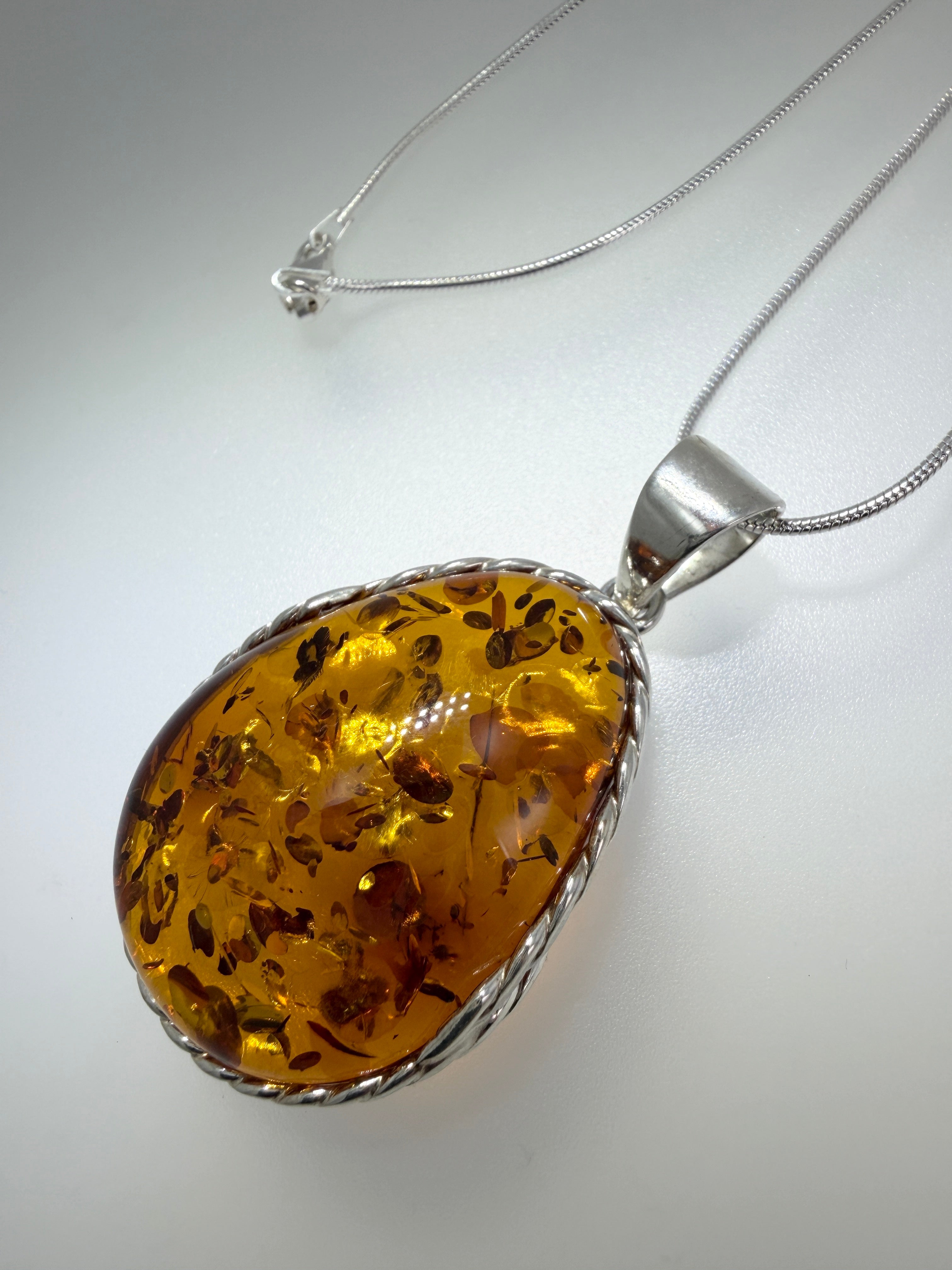 Handmade in Poland 925 Sterling Silver Honey Baltic Amber Ombre Pendant Necklace – Genuine Baltic Amber Jewelry (Copy)