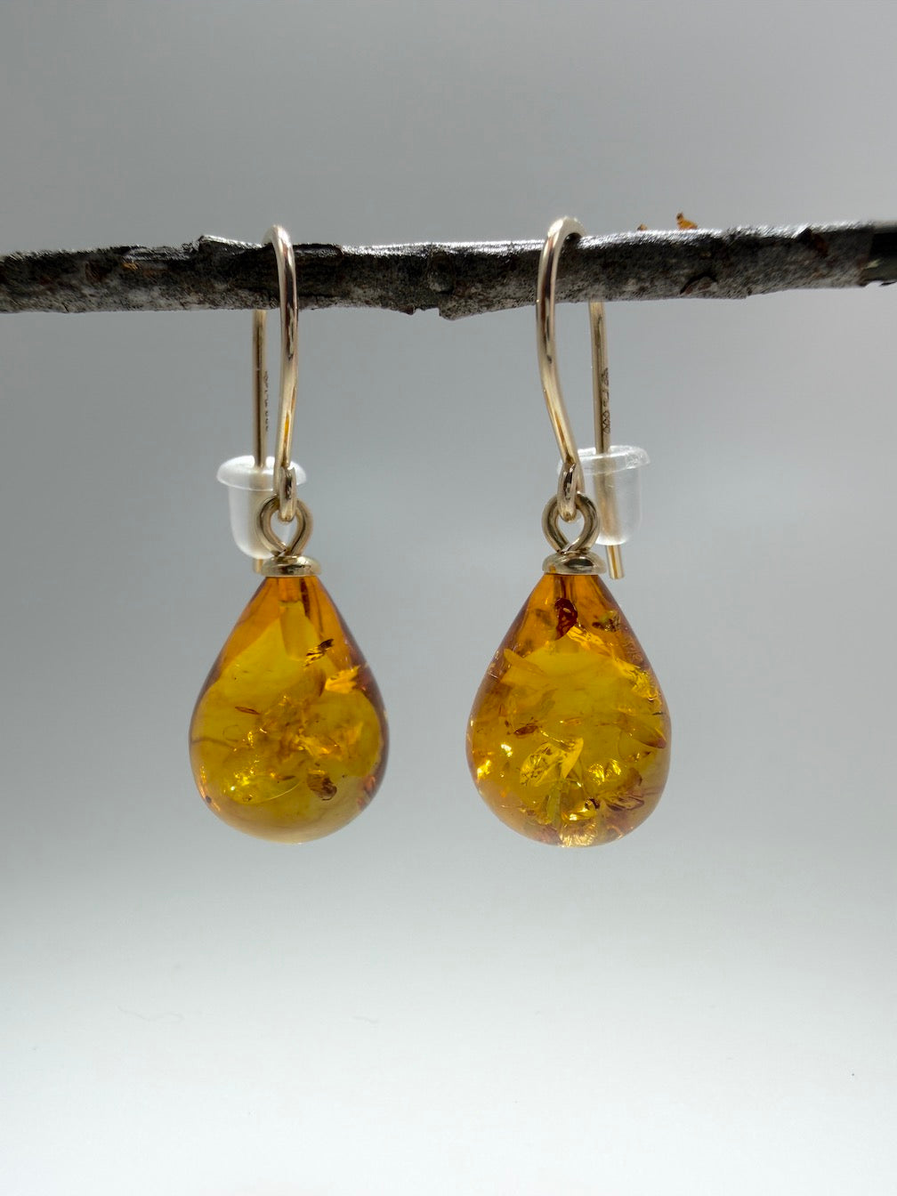 Handmade in Poland 14K Gold & Cognac Baltic Amber Pear Shape Earrings – Lightweight Everyday Amber Drop Earrings