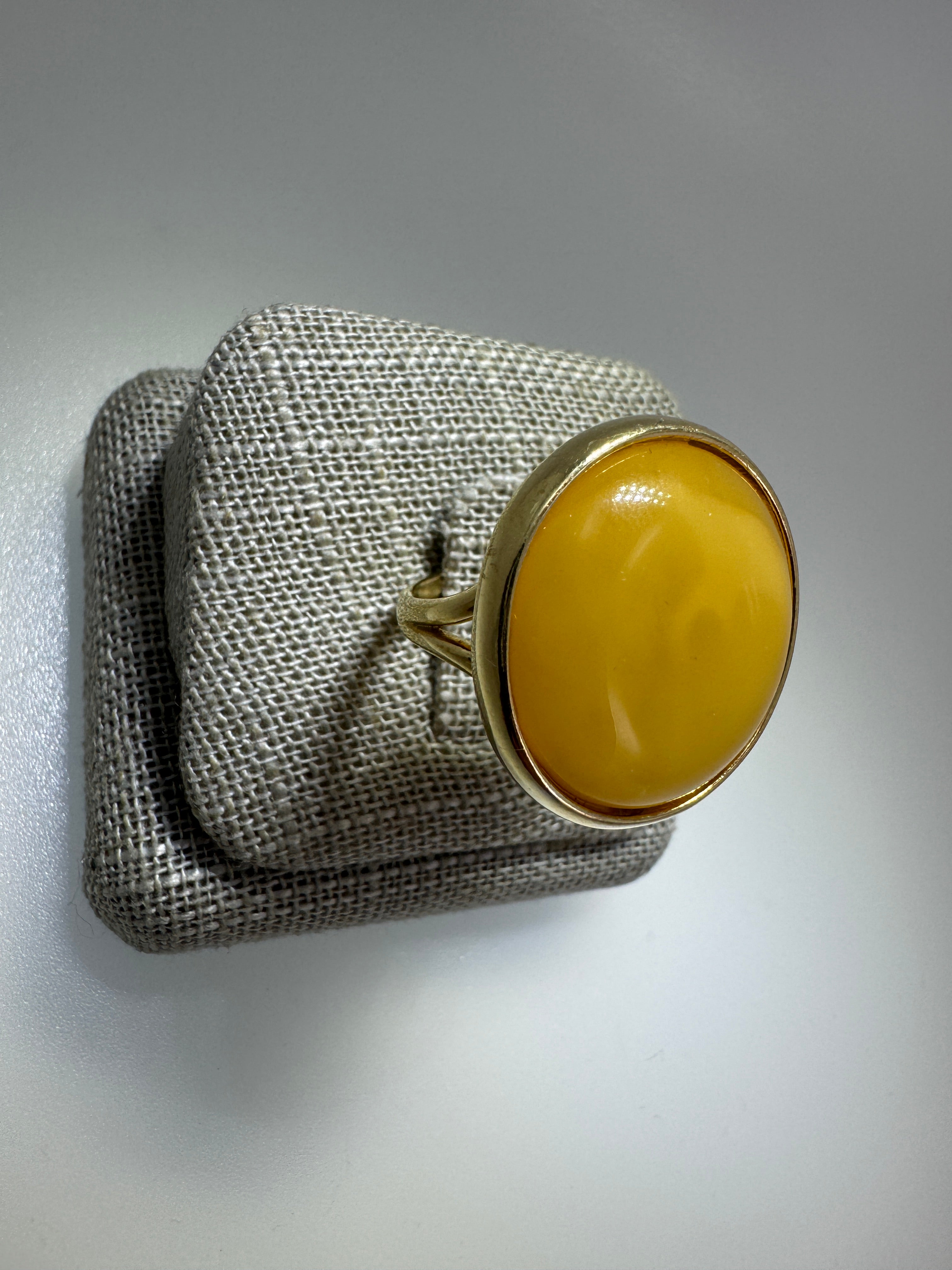 Unique Round Yellow Butterscotch Baltic Amber Adjustable Ring in Gold Plated Sterling Silver – Handmade in Poland