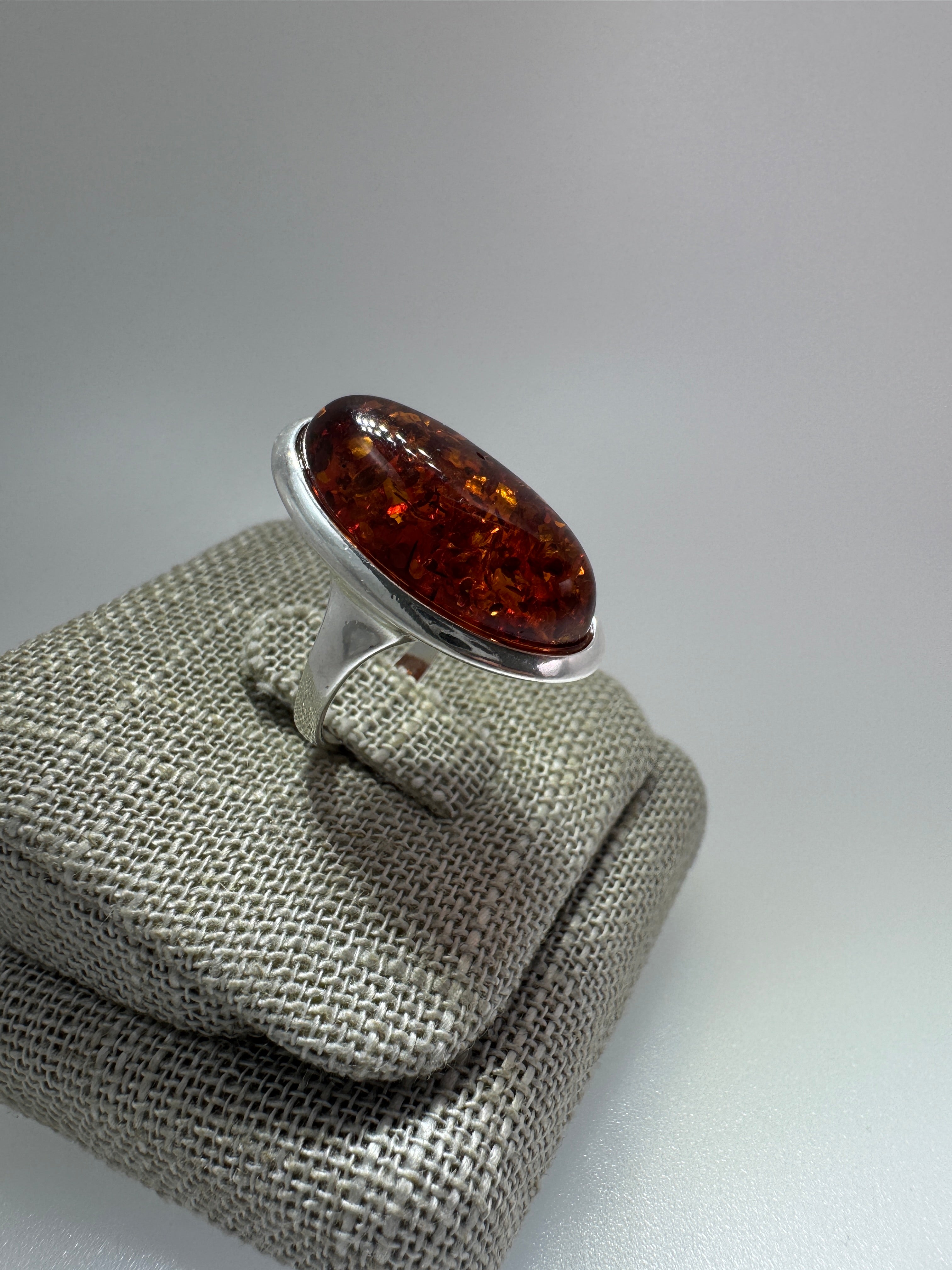 Classic Baltic Amber Ring in Sterling Silver – Oval Cabochon Honey or Green, Handmade in Poland