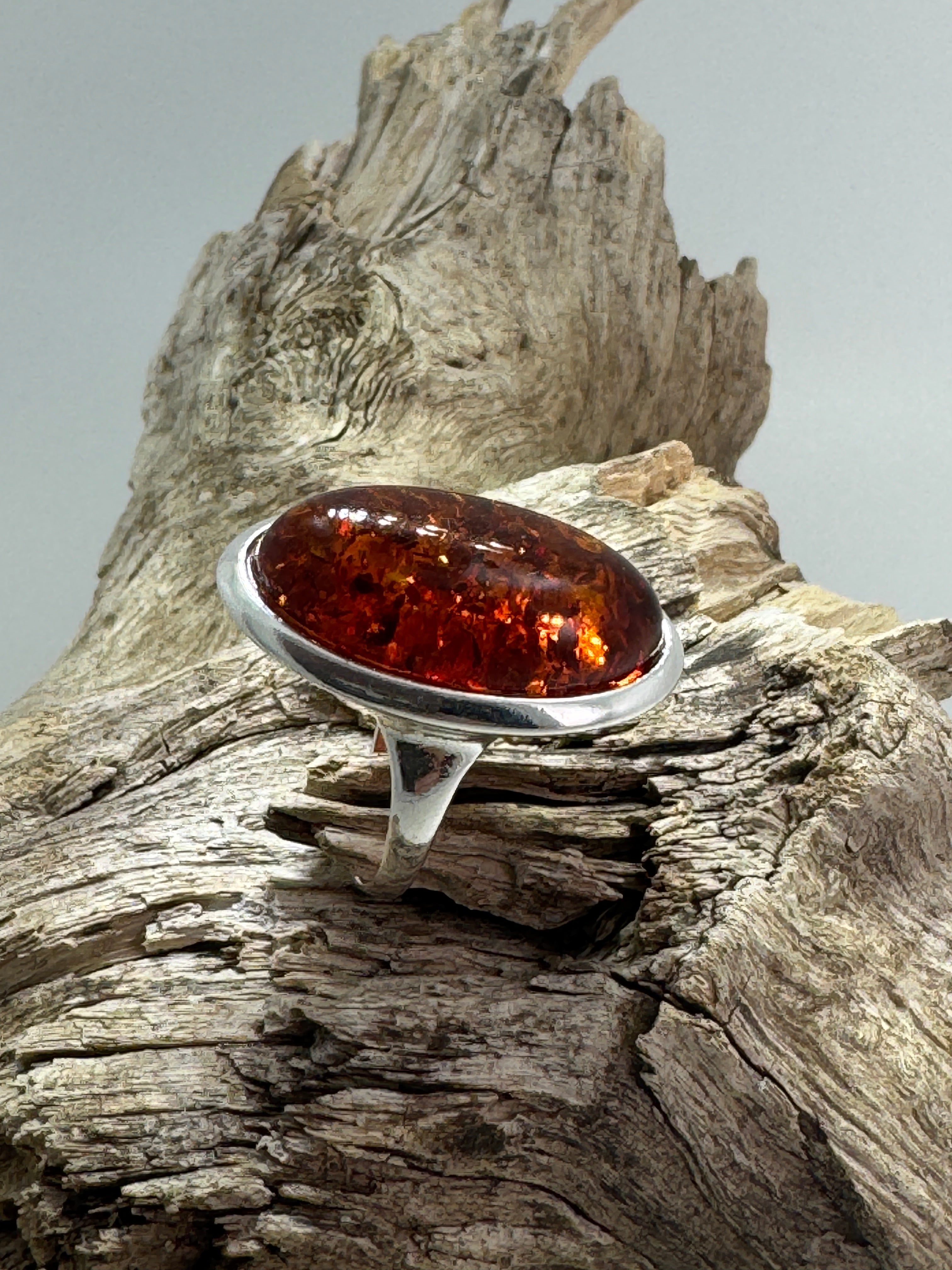 Classic Baltic Amber Ring in Sterling Silver – Oval Cabochon Honey or Green, Handmade in Poland