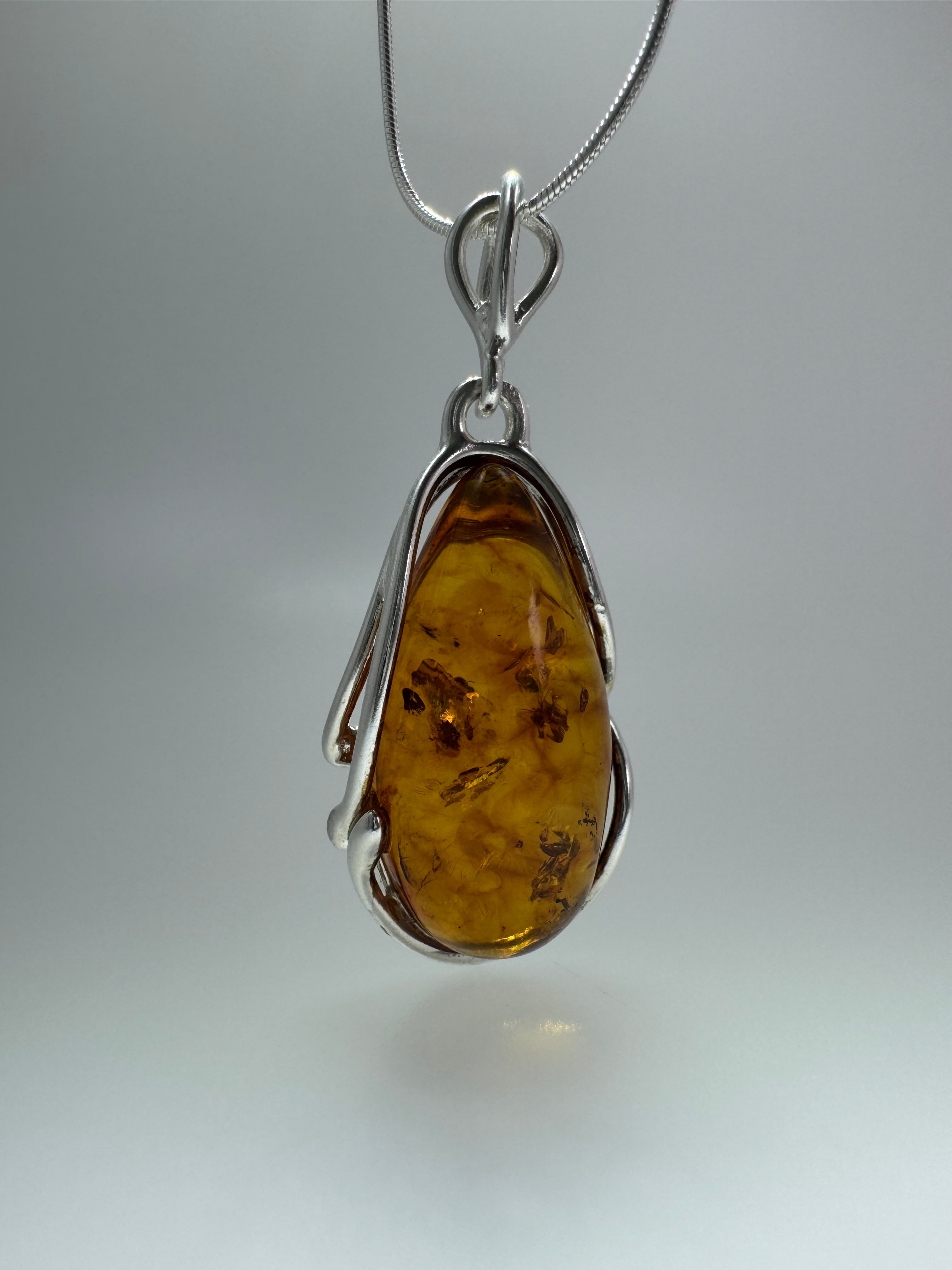 Handmade Classic Baltic Amber & Sterling Silver Pendant Necklace – 18” Snake Chain
