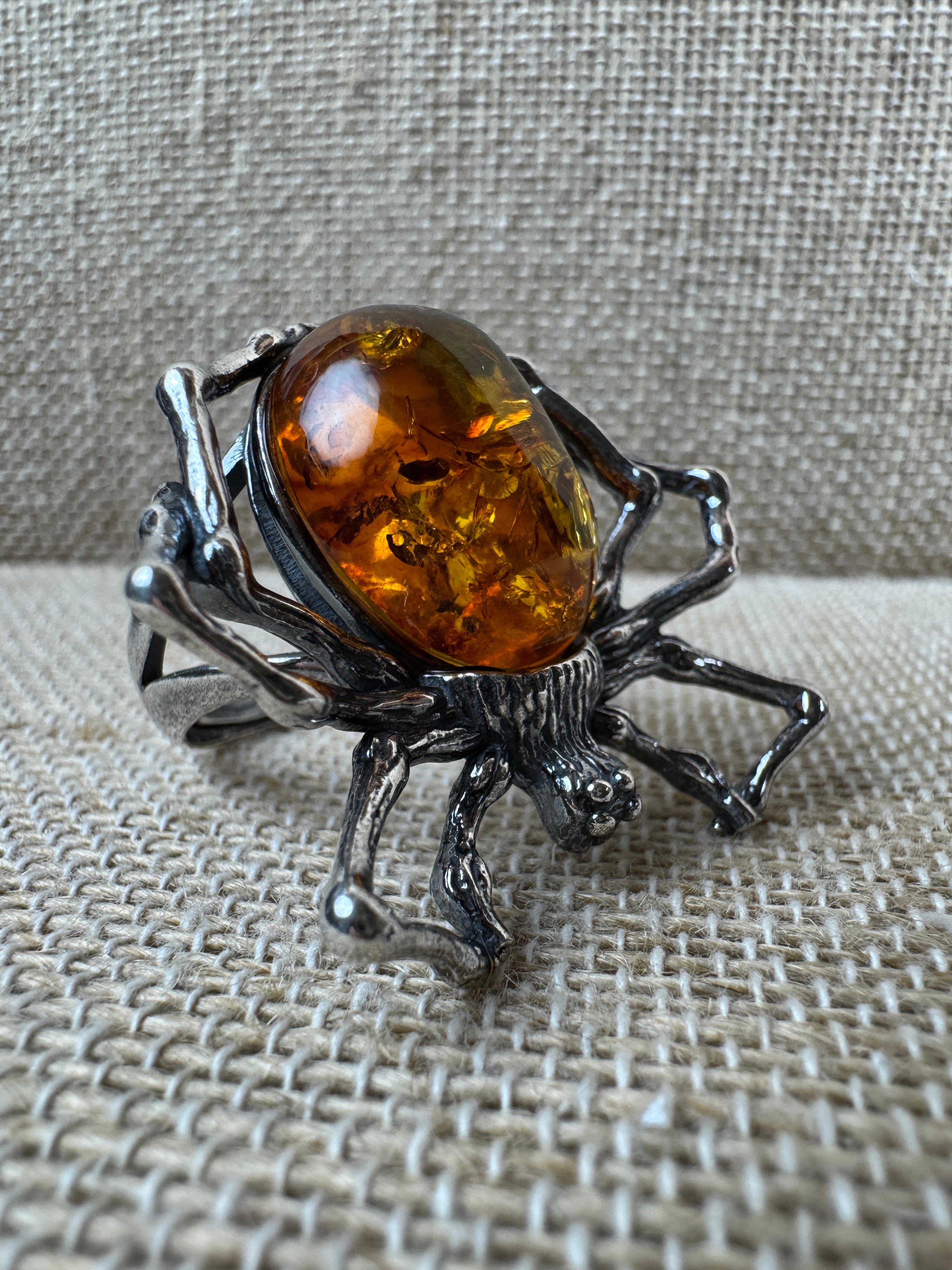 Sterling Silver Spider Ring with Honey Baltic Amber – Oxidized Finish, Handmade & Adjustable