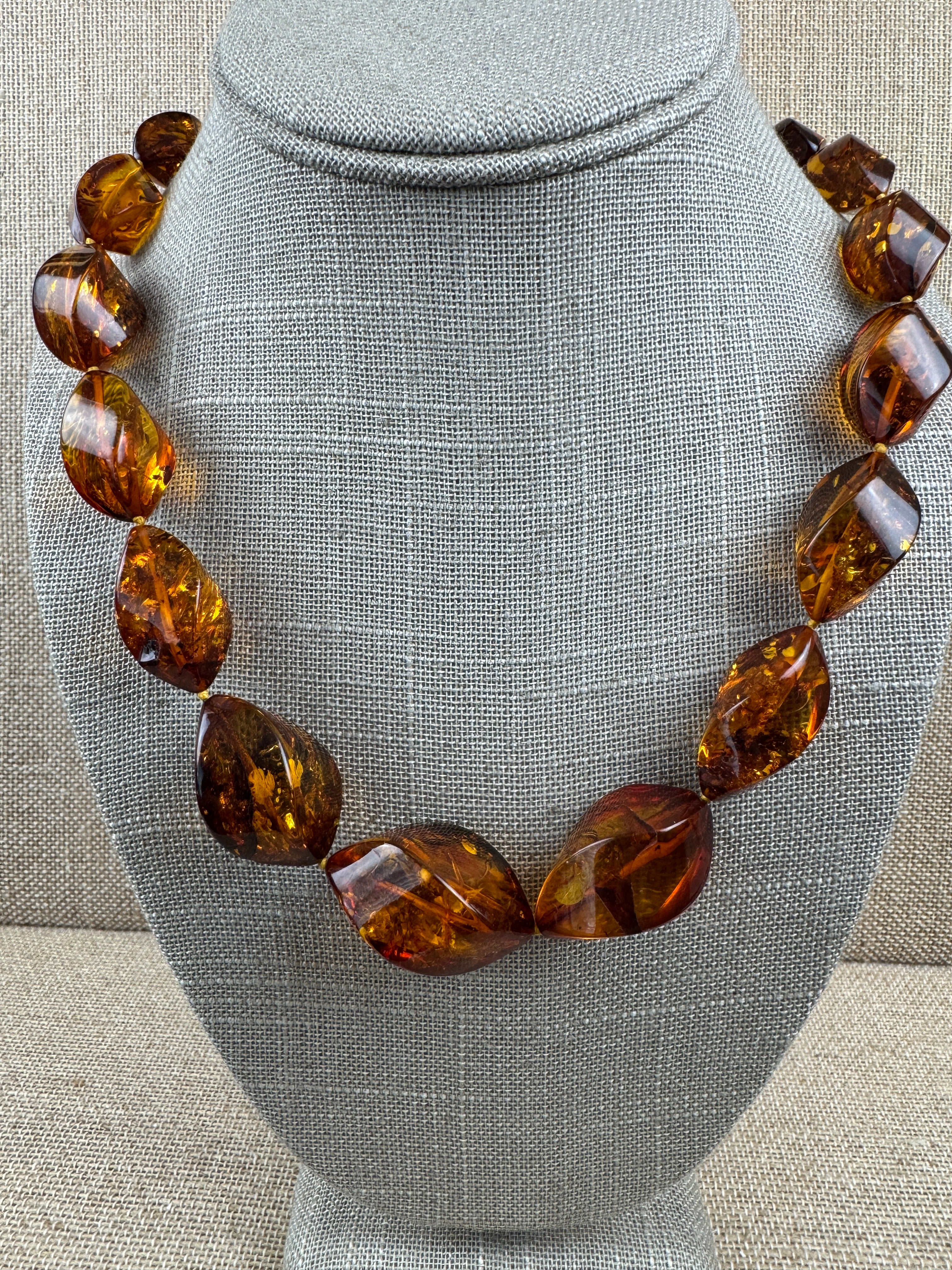 Faceted Melon-Cut Faceted Baltic Amber Bead Necklace – Handmade in Lithuania
