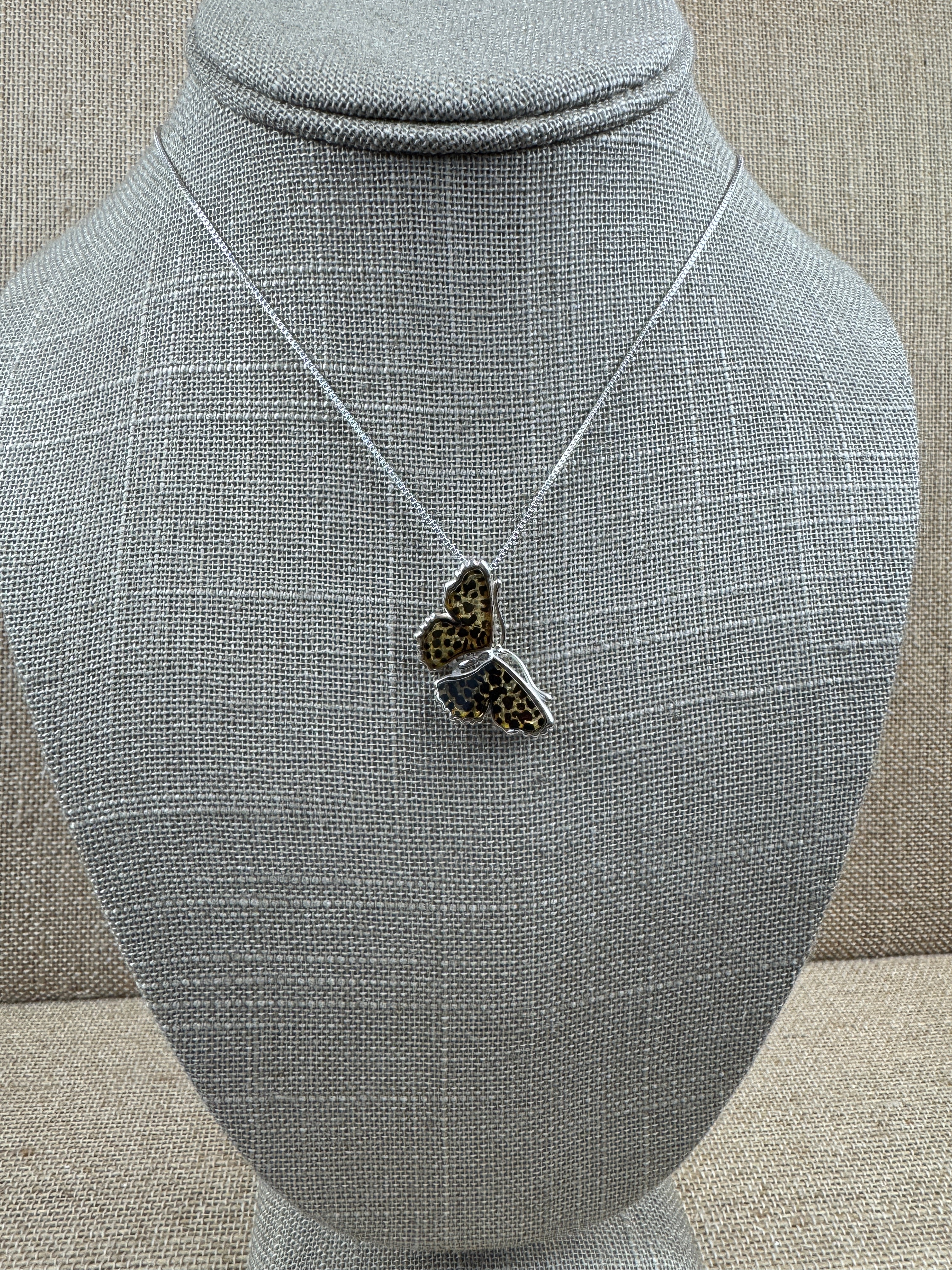 Hand-Etched Baltic Amber Butterfly Pendant on Silver chain – Sterling Silver Elegance