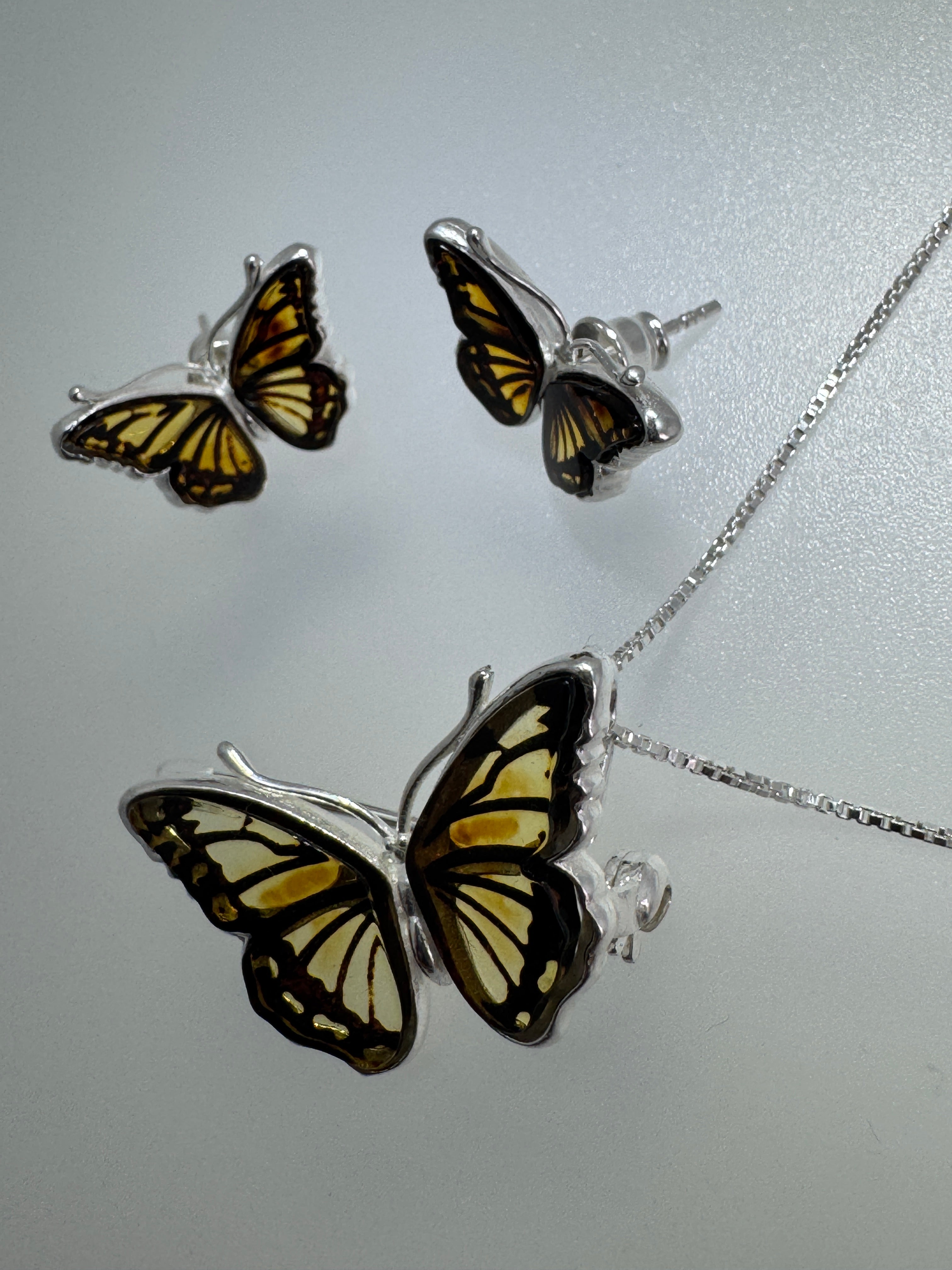 Hand-Etched Baltic Amber Butterfly Pendant & Brooch – Sterling Silver Versatility