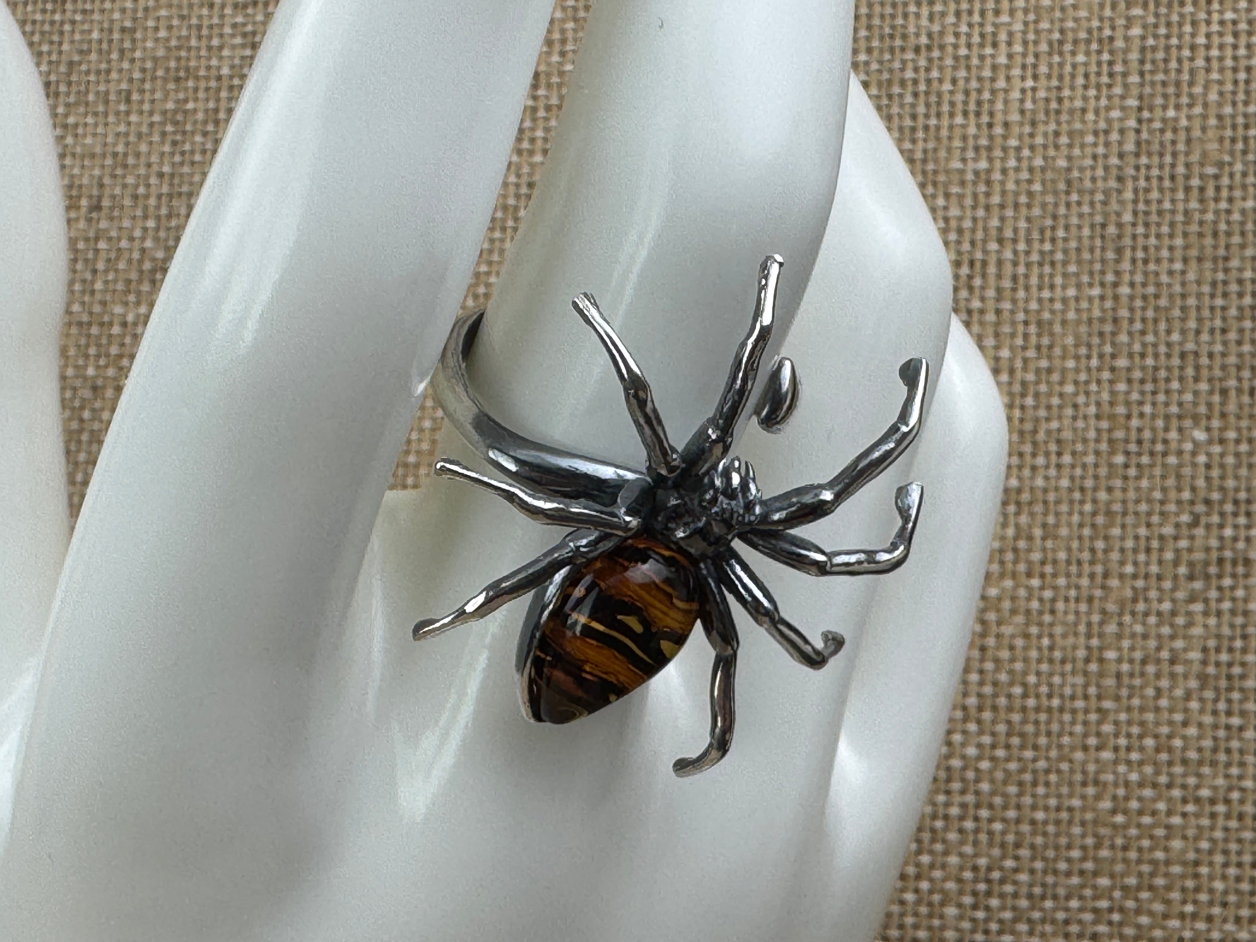 Sterling Silver Spider Ring with Hand-Etched Baltic Amber – Adjustable Statement Design