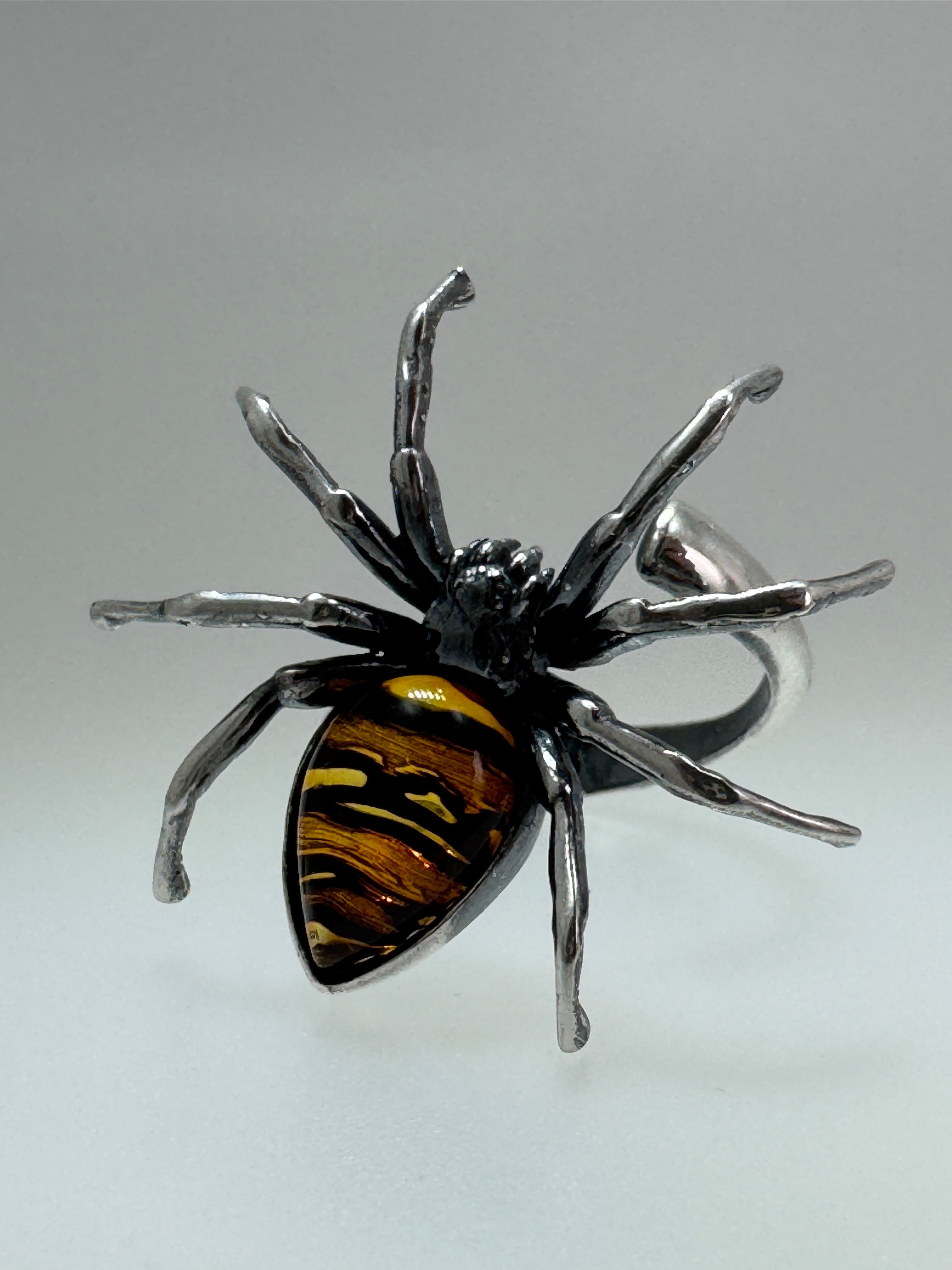 Sterling Silver Spider Ring with Hand-Etched Baltic Amber – Adjustable Statement Design