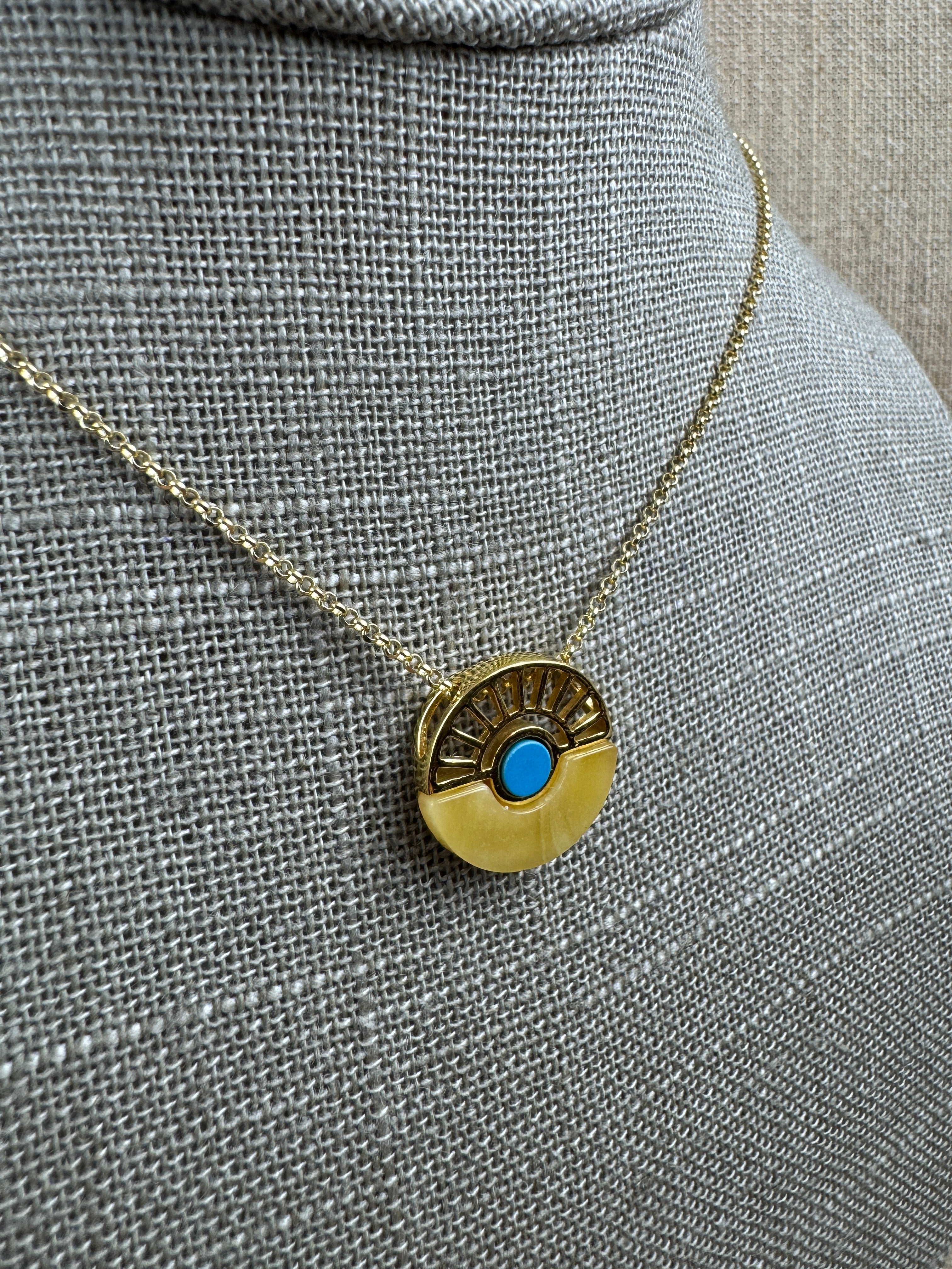 Canyon Sky Glow - Butterscotch amber and gold platted sterling silver necklace