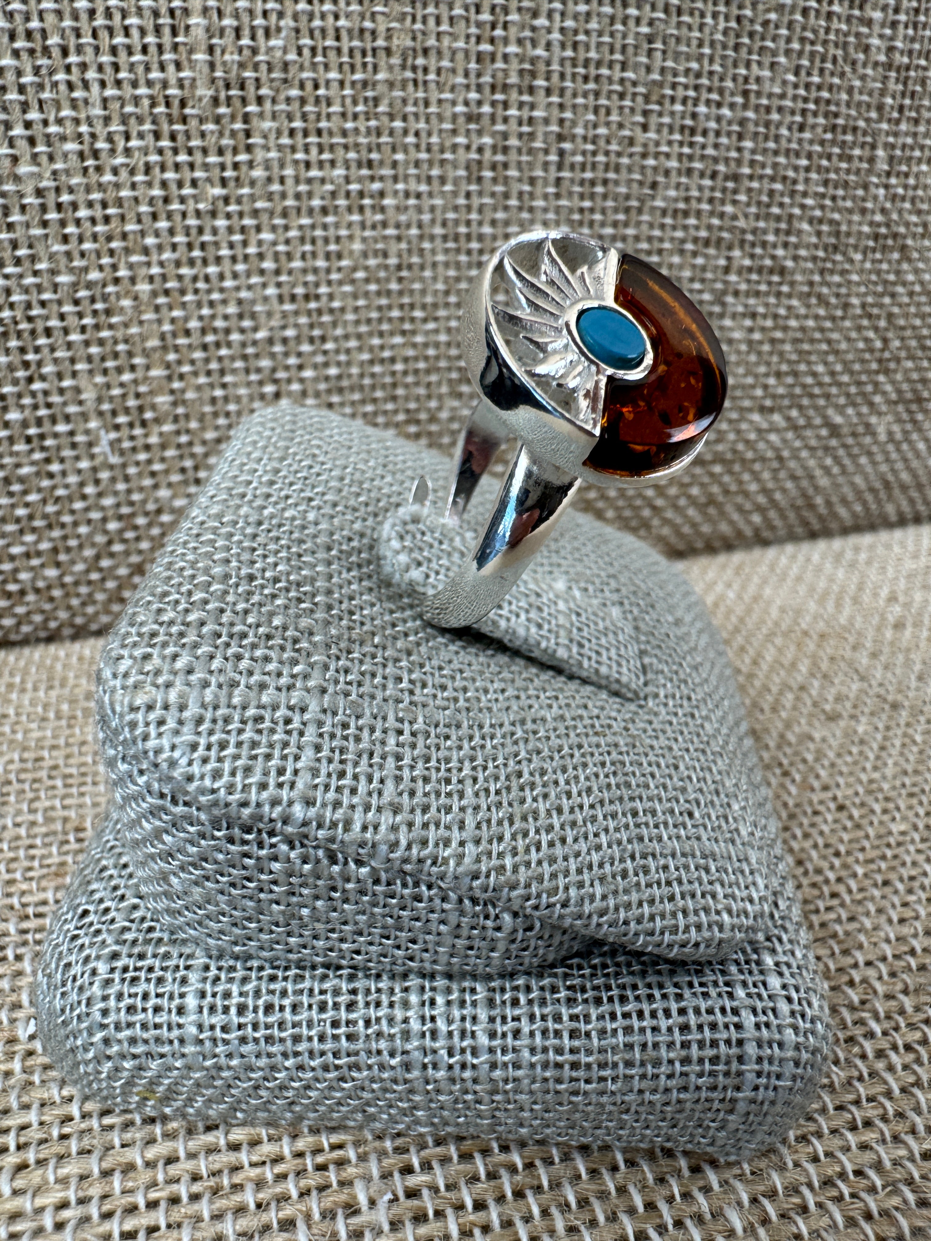 Boho-Style American Indian Inspired Ring – Inlaid Baltic Amber & Genuine Turquoise