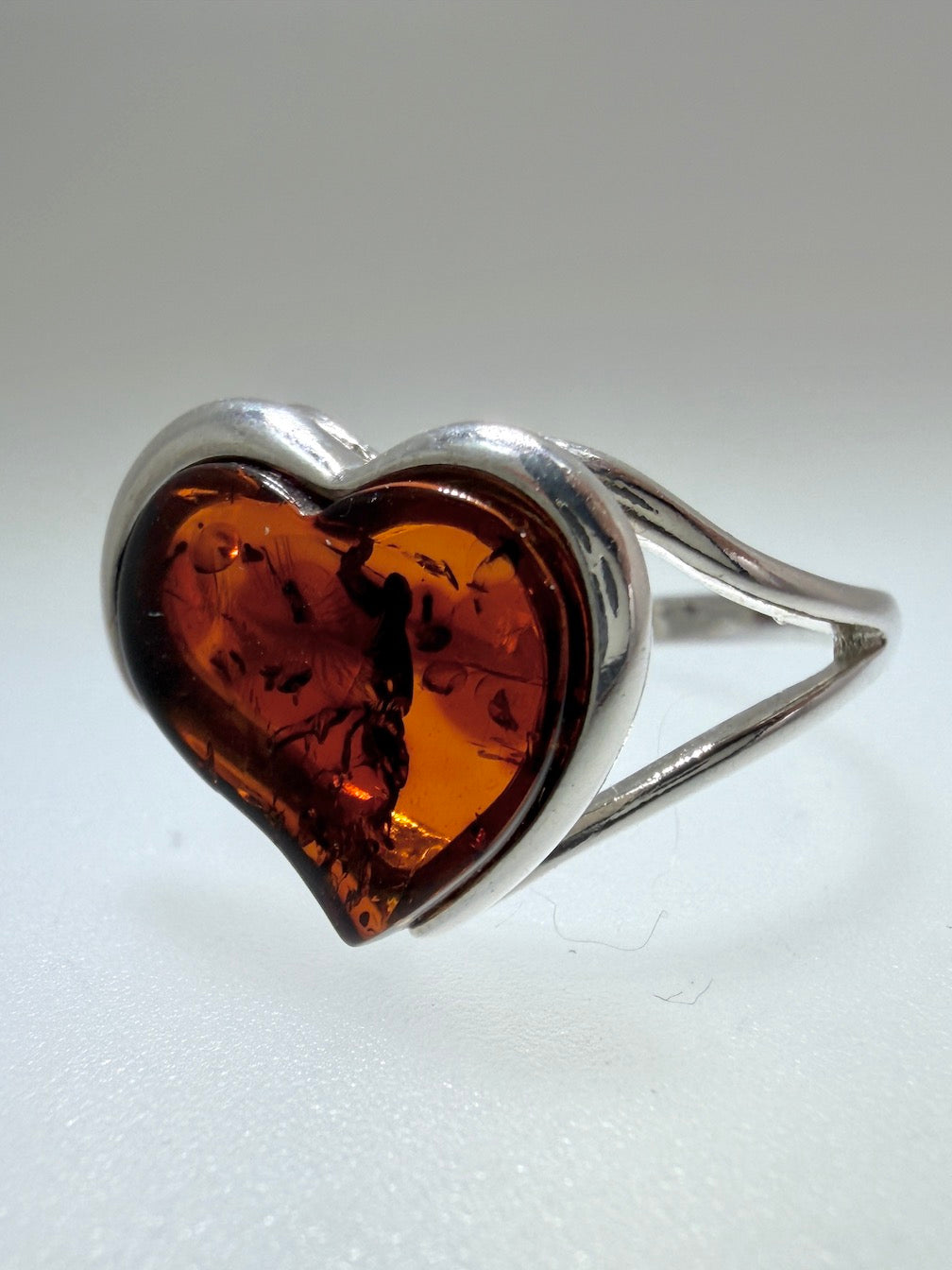 Modern Baltic Amber & Sterling Silver Heart Ring – Honey Color