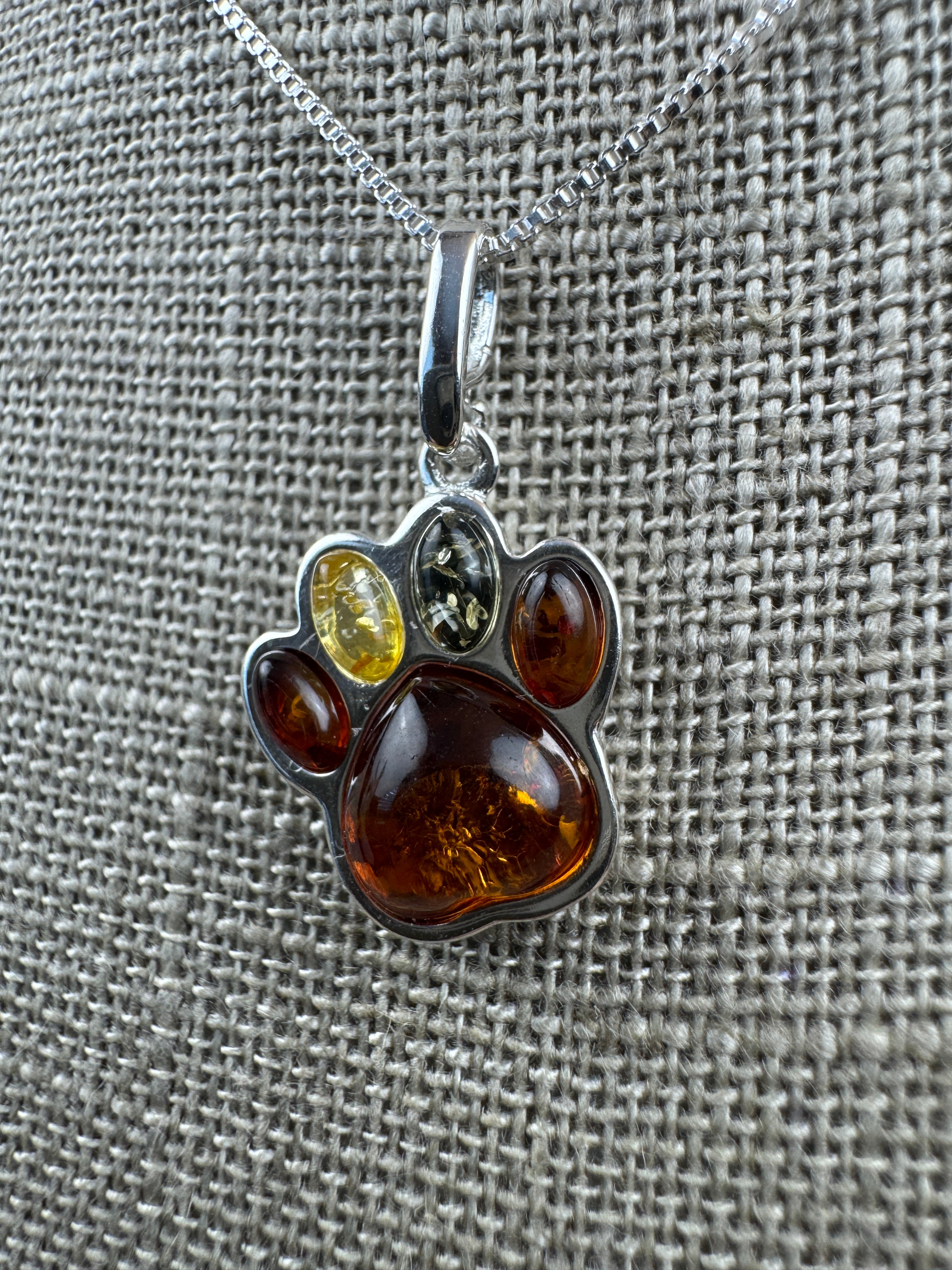 Sterling Silver Baltic Amber Dog Paw Pendant – Handmade in Poland with Honey, Lemon & Green Amber – Pet Lover Necklace