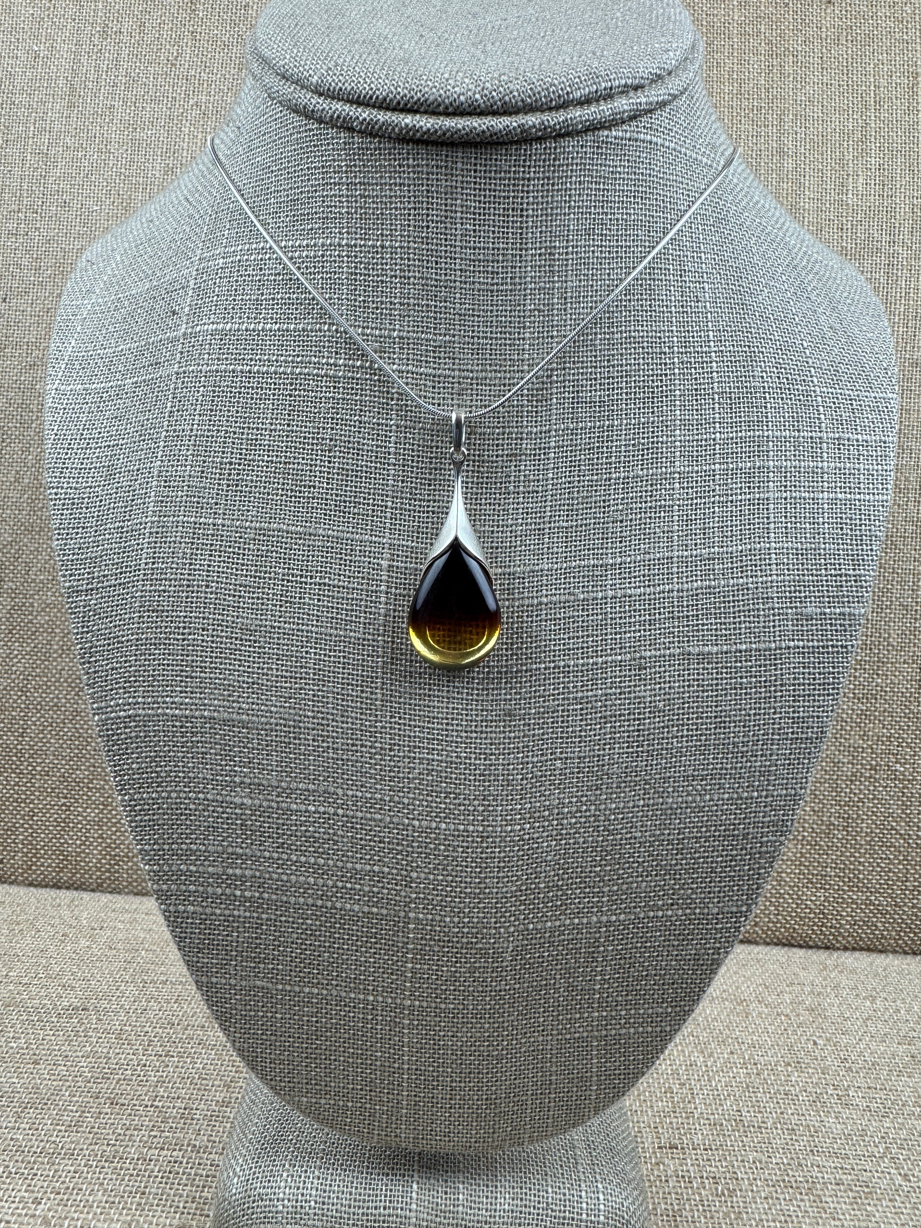 Sterling Silver Sunrise Baltic Amber Pendant & Earrings Set