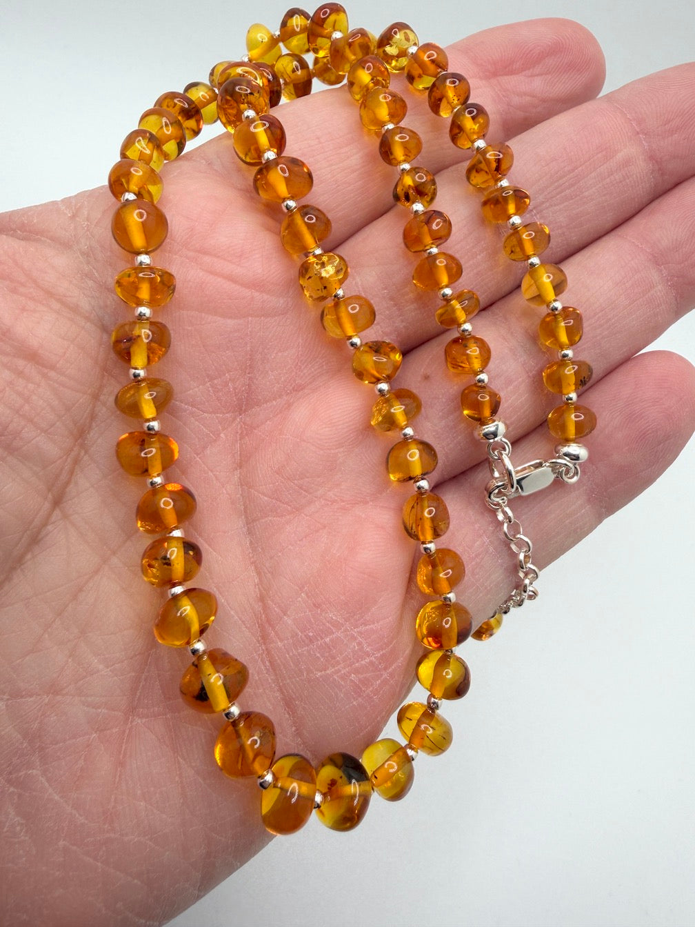 Sterling Silver & Honey Baltic Amber Bead Necklace – Graduated Amber Everyday Necklace