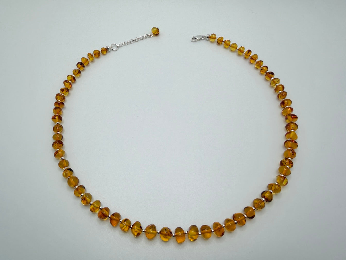 Sterling Silver & Honey Baltic Amber Bead Necklace – Graduated Amber Everyday Necklace