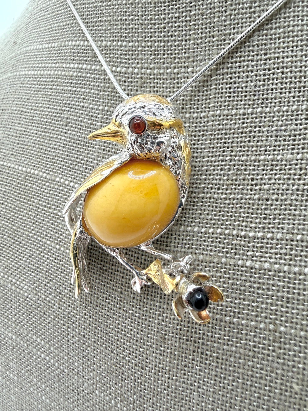 Sterling Silver Baltic Amber Bird Pendant Brooch – Cognac or Butterscotch Cabochon & Gold-Plated Accents
