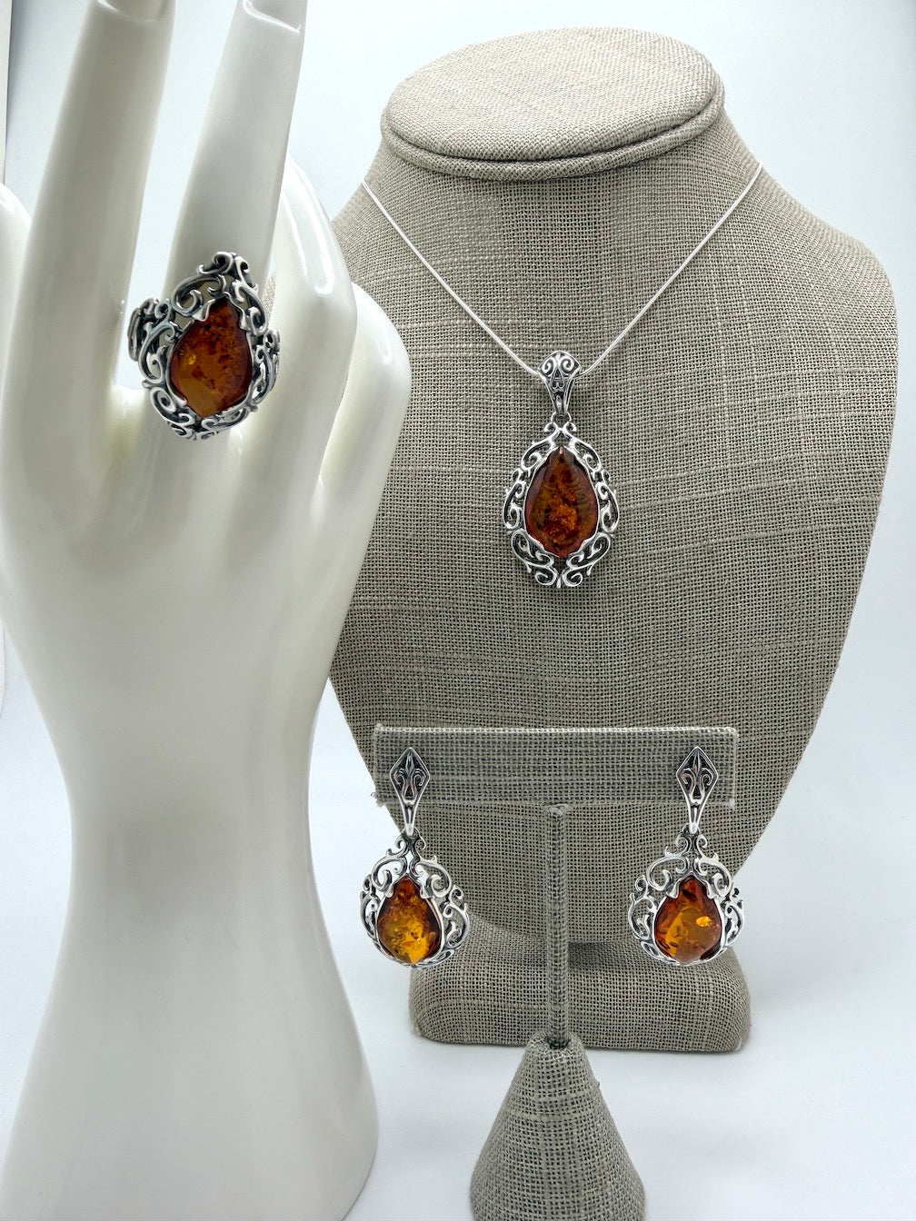 Vintage Gothic Swirl Baltic Amber Jewelry Set – Sterling Silver Earrings, Necklace & Ring