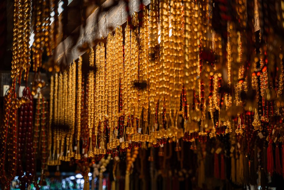 BFFs and Baltic Beads: Meaningful Amber Gifts