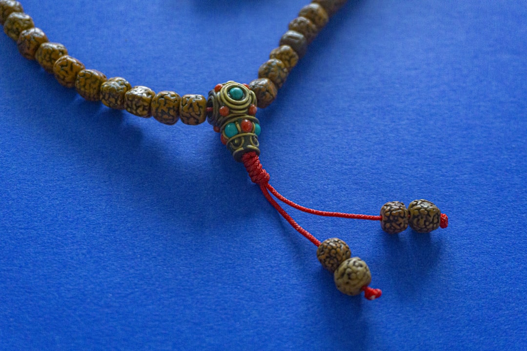 Warning! What Every Parent Needs to Know About Amber Teething Necklaces