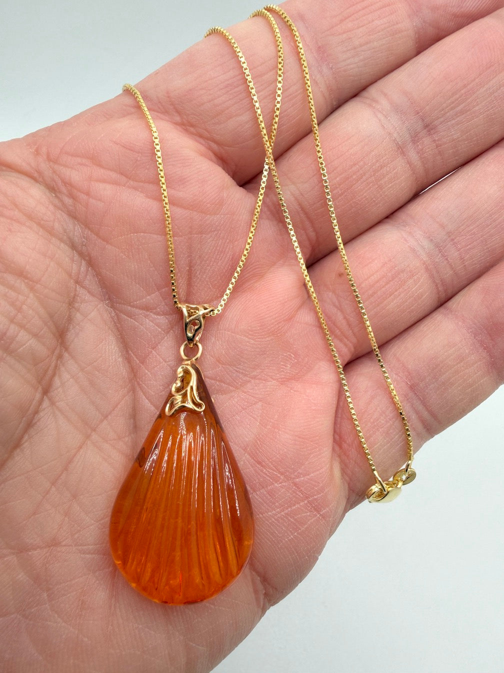 14K Gold & Genuine Honey Baltic Amber Hand-Carved Seashell Teardrop Pendant