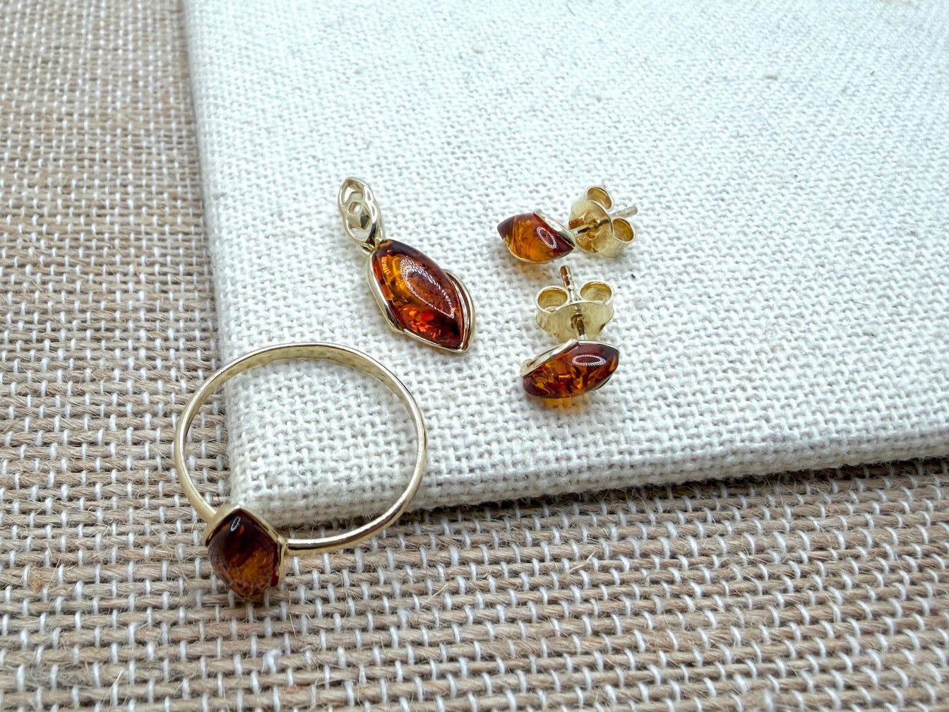 14K Solid Gold & Cognac Baltic Amber Jewelry Set – Ring, Pendant & Earrings – Lightweight Everyday Amber