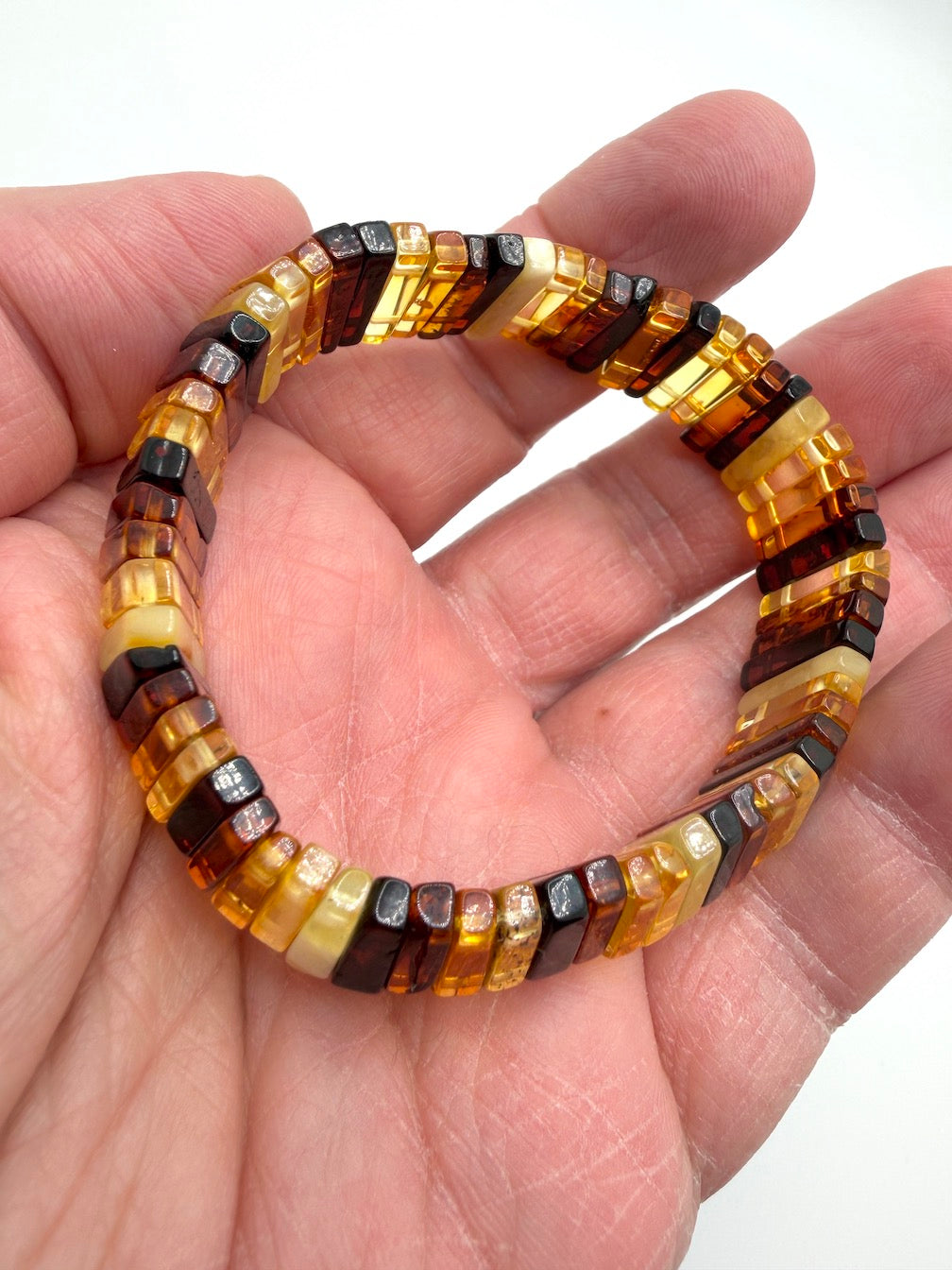 Baltic Amber Ombré Stretch Bracelet – Diamond Polished Lemon, Cognac & Cherry Amber