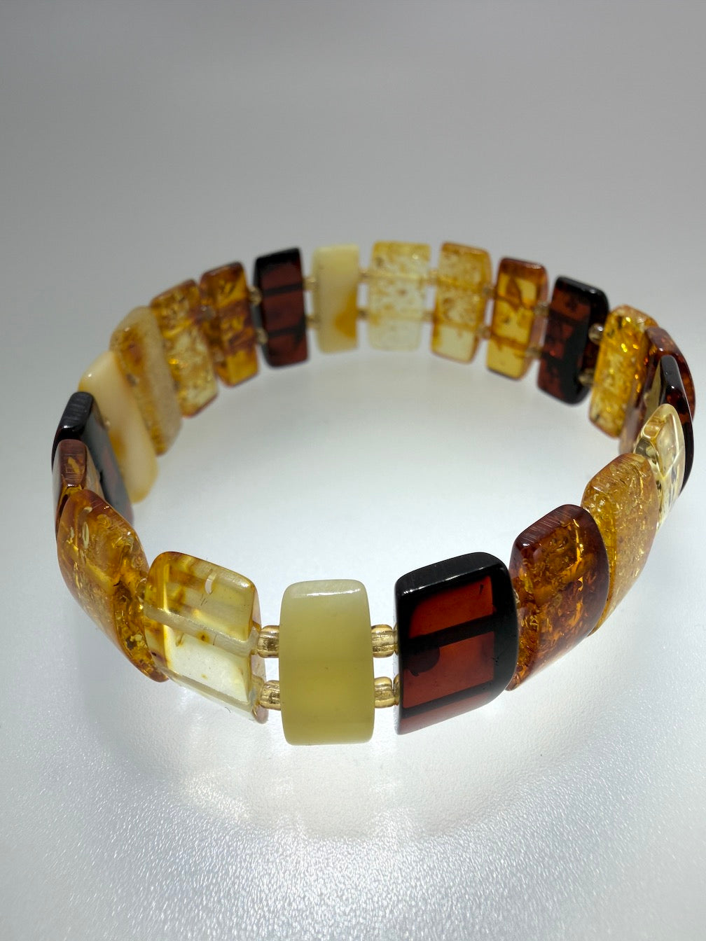 Baltic Amber Ombré Stretch Bracelet – Polished Lemon, Cognac & Cherry Amber