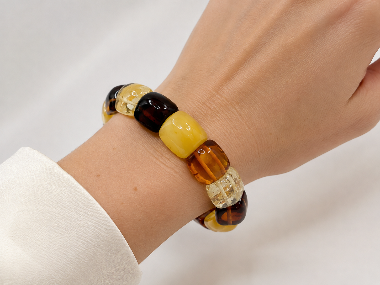 Baltic Amber Ombré Stretch Bracelet – Lemon, Cognac, Honey & Cherry Amber