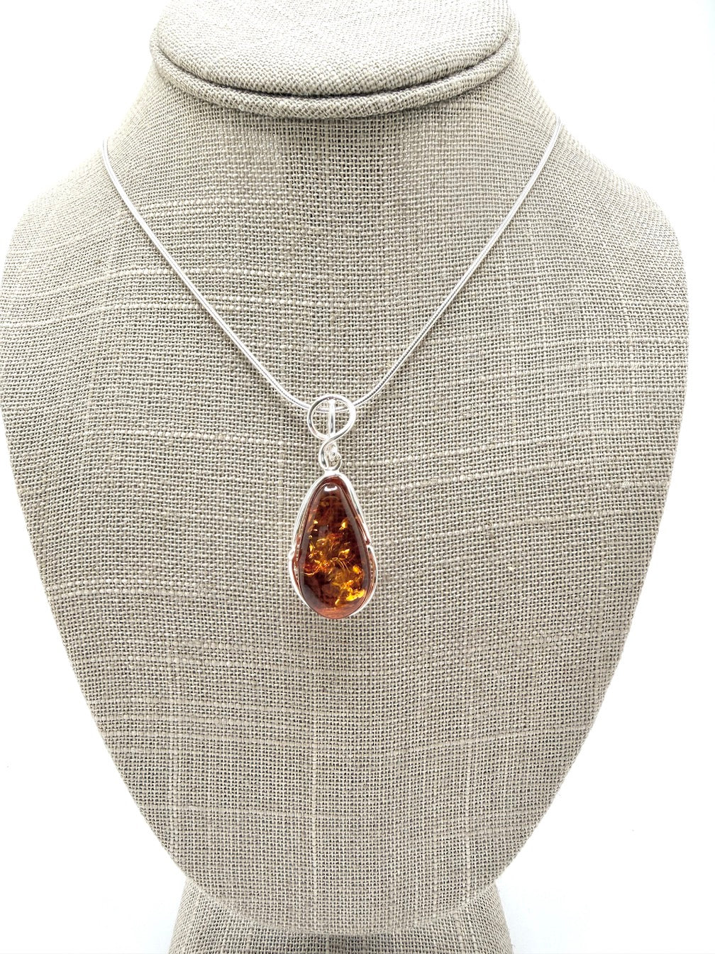 Classic Baltic Amber & Sterling Silver Pendant Necklace – 18” Snake Chain