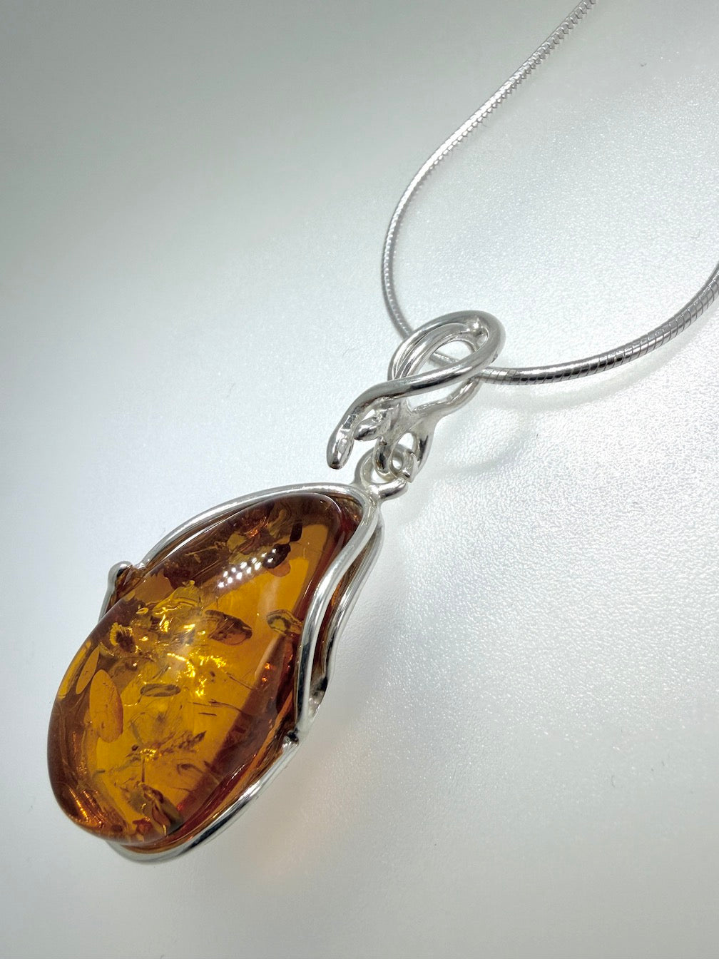 Classic Baltic Amber & Sterling Silver Pendant Necklace – 18” Snake Chain